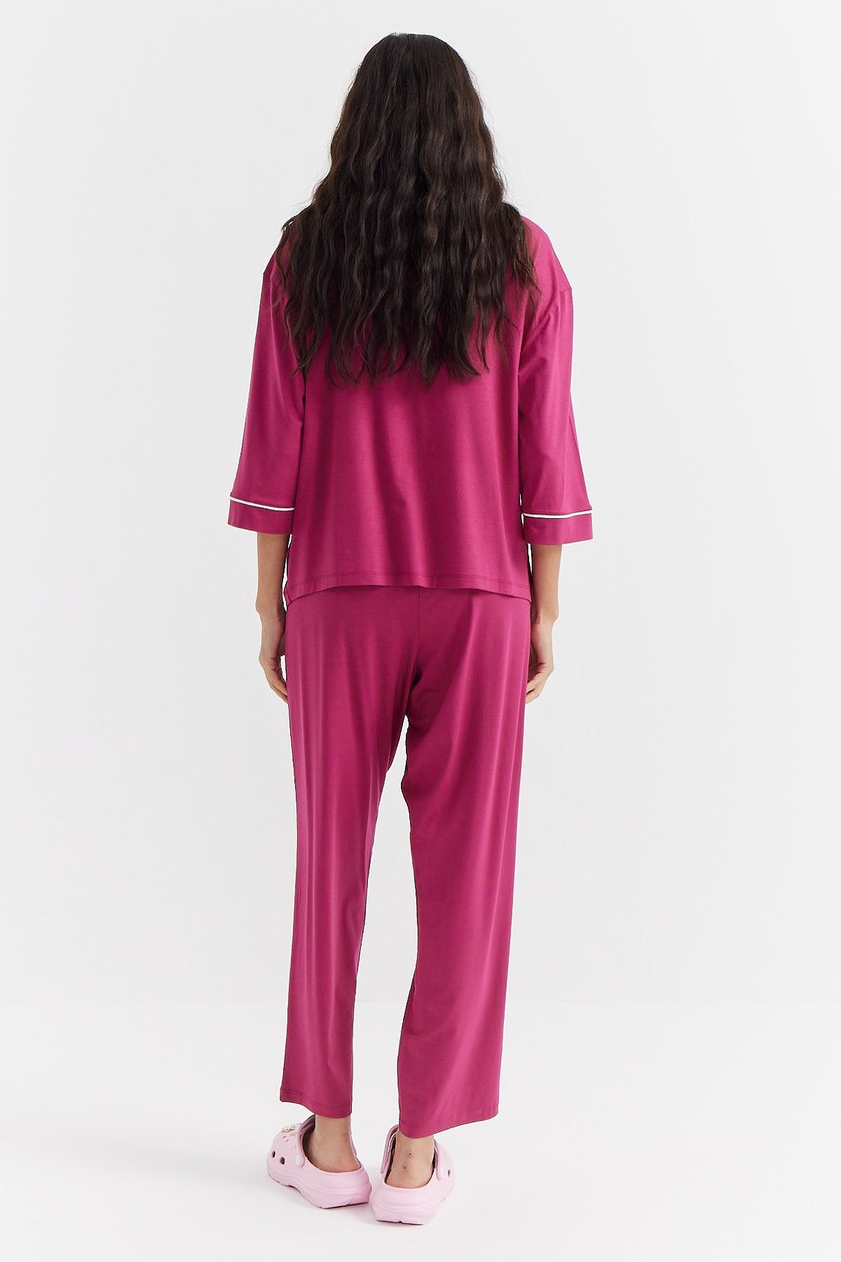 Kadın Rahat Kesim Düğmeli Pijama Takımı