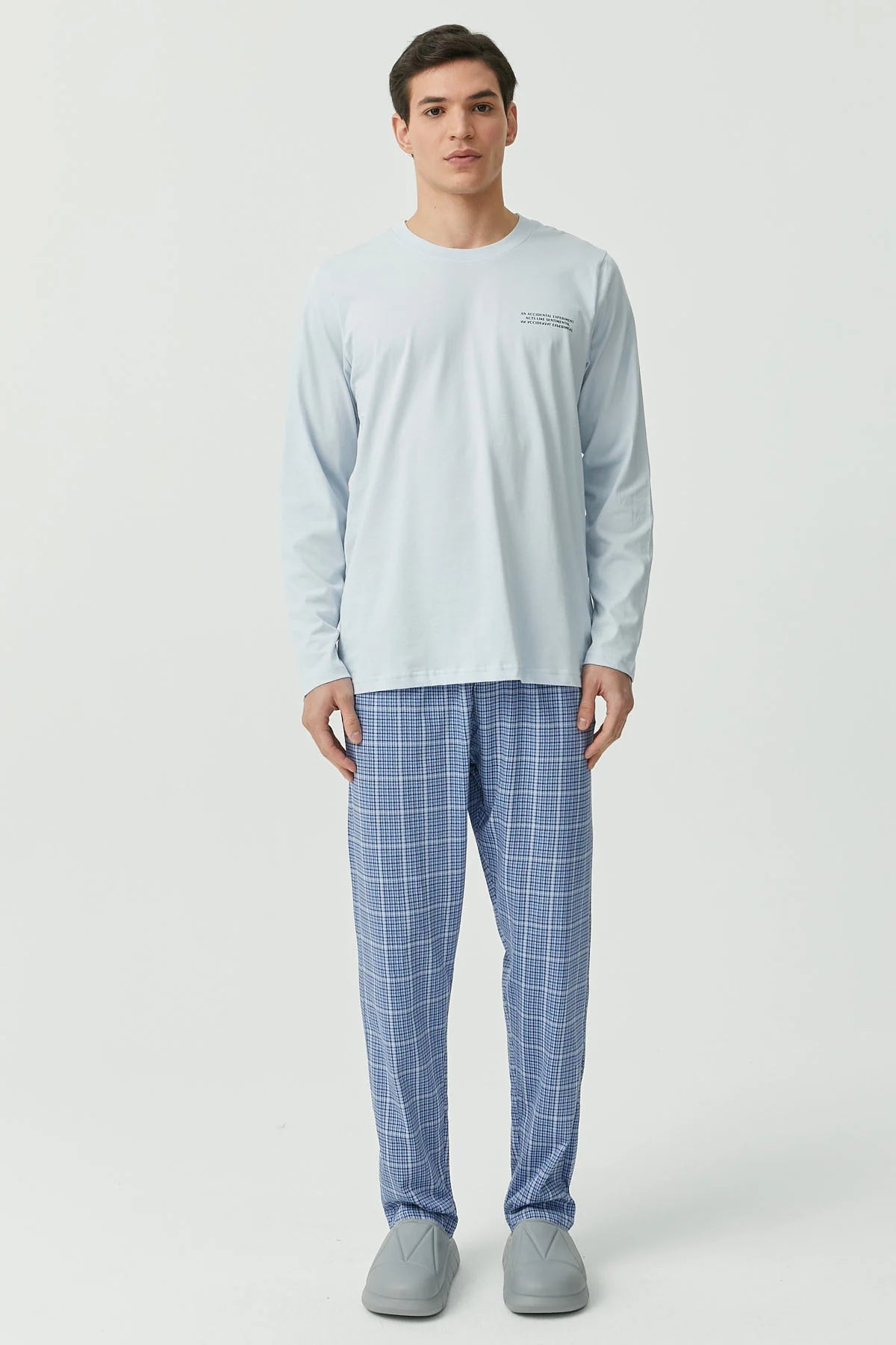 Desenli Uzun Kollu Pijama Takımı