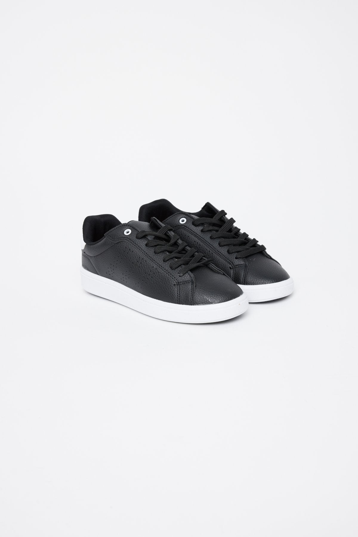 Men's Flat Sole Sneakers