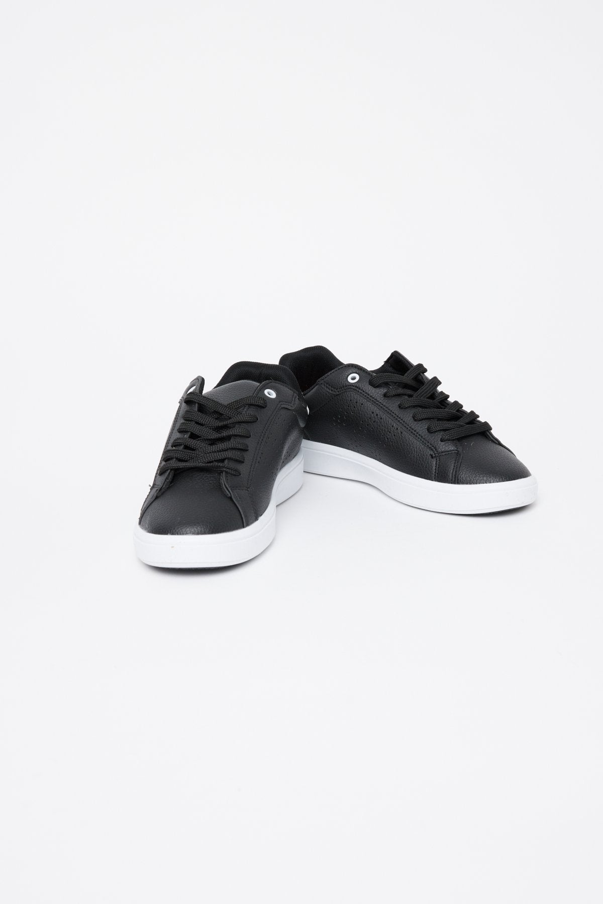 Men's Flat Sole Sneakers