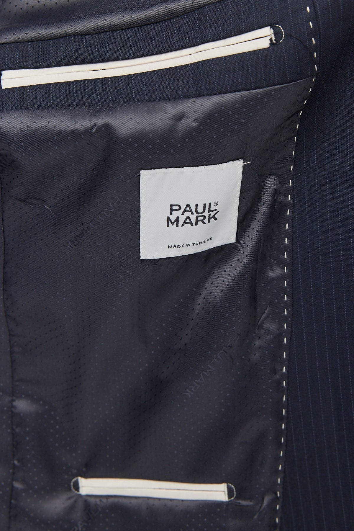 Men's Mono Collar Relaxed Fit Suit
