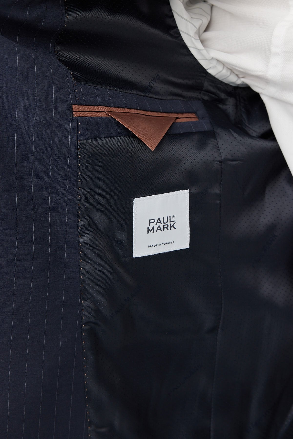 Men's Swallow Collar Suit