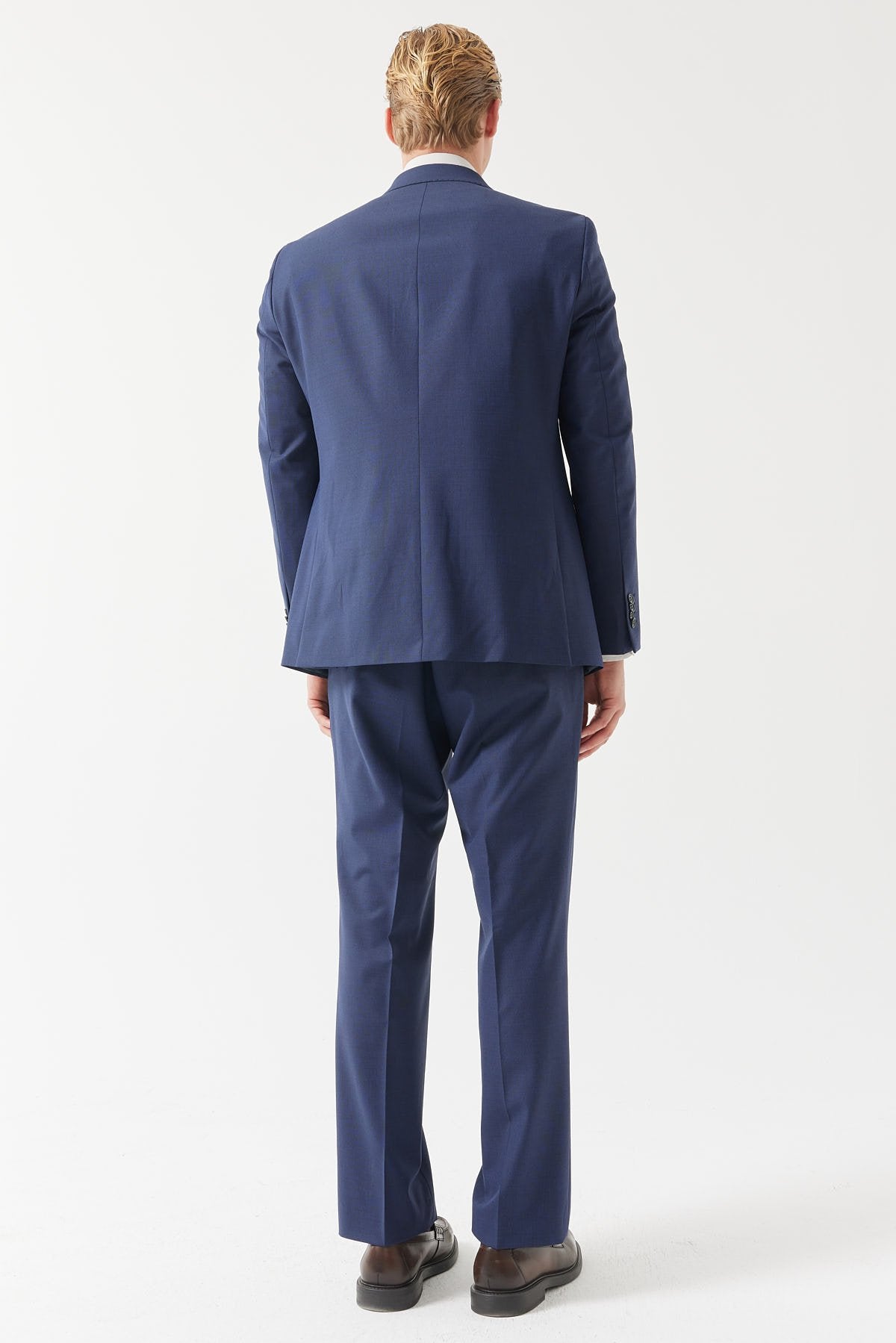 Men's Mono Collar Relaxed Fit Suit