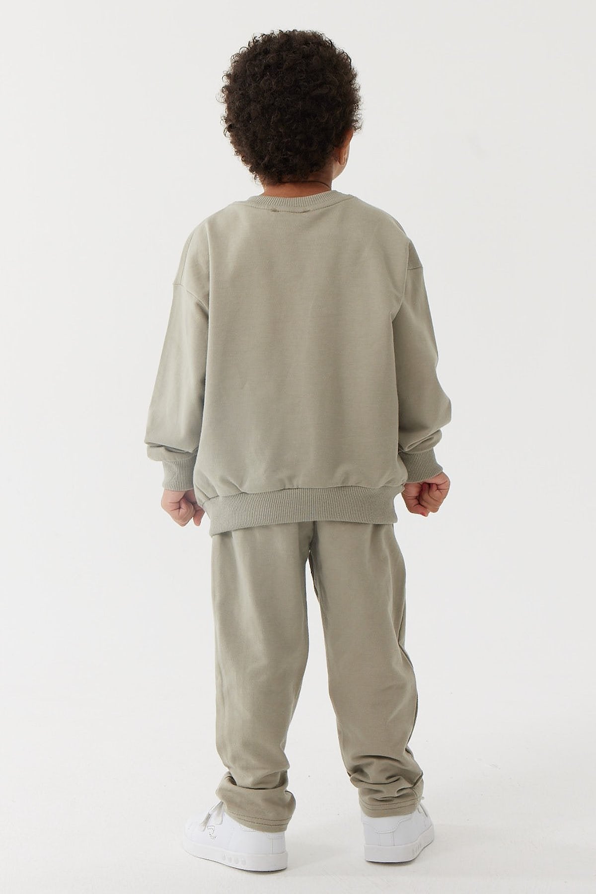 Girl's 2-Piece Set with Embroidery Details