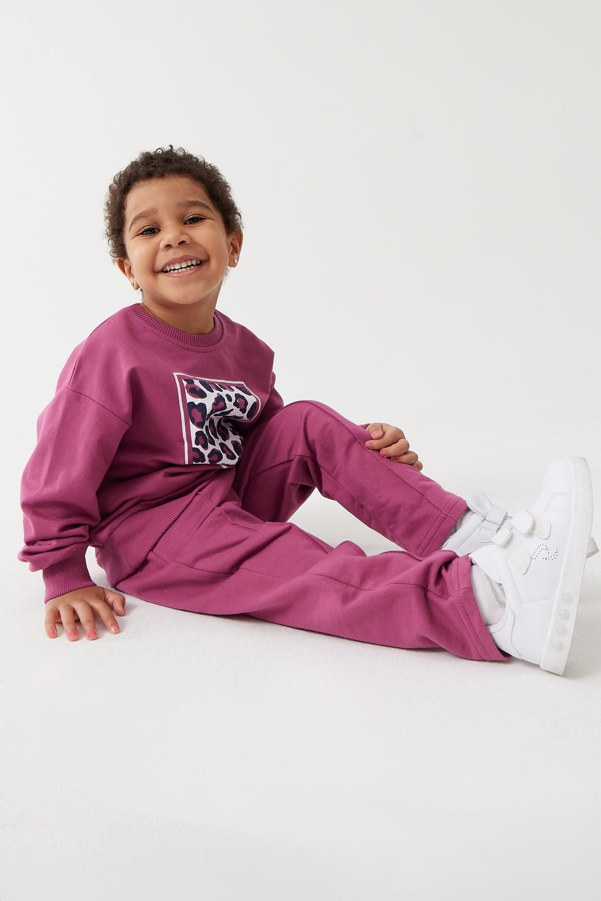 Girl's Printed Detailed 2-Piece Set