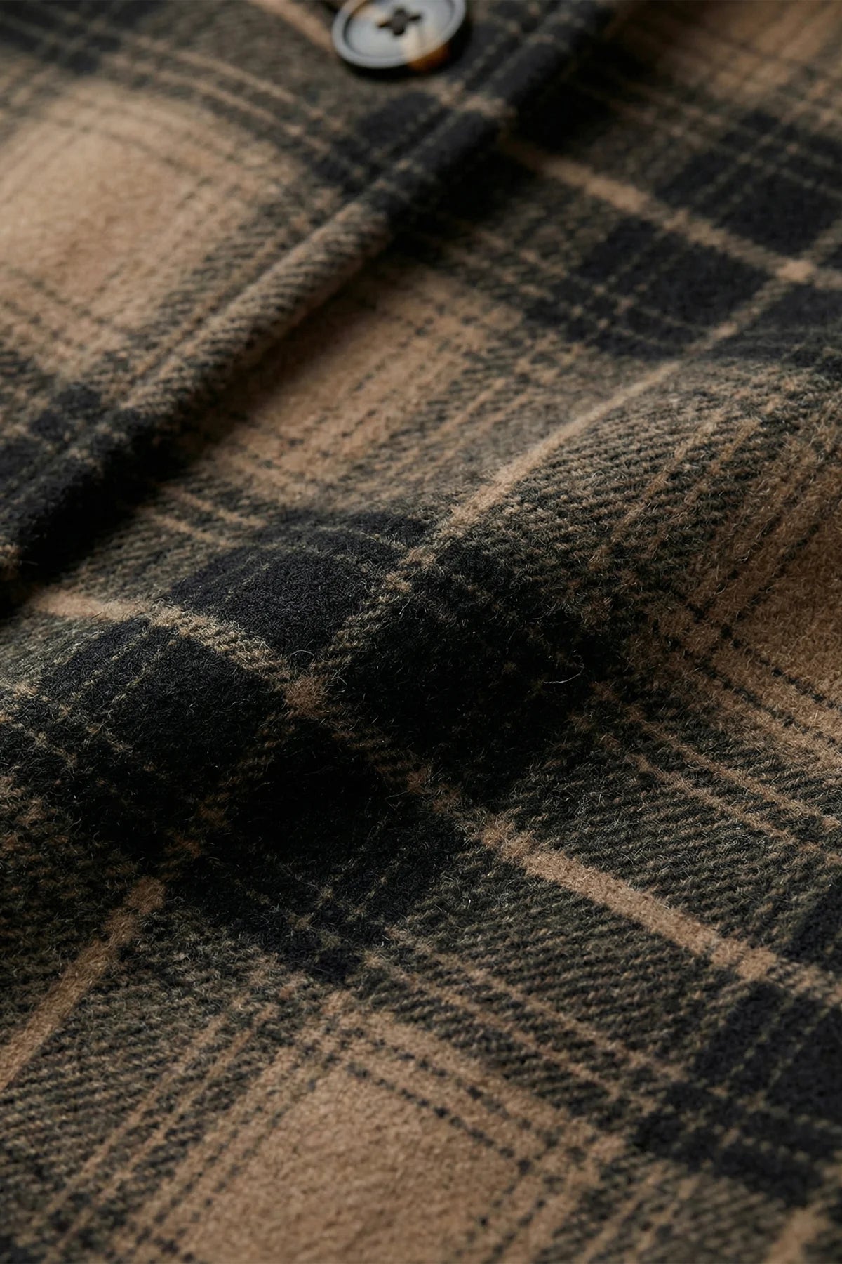 چاکەتی کراسی پلاید بۆ خانمان