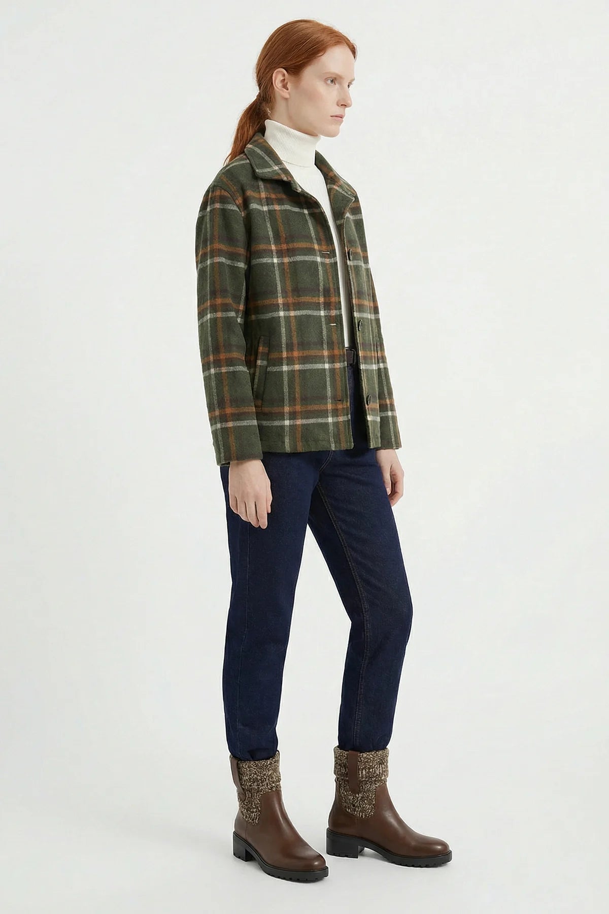 چاکەتی کراسی پلاید بۆ خانمان