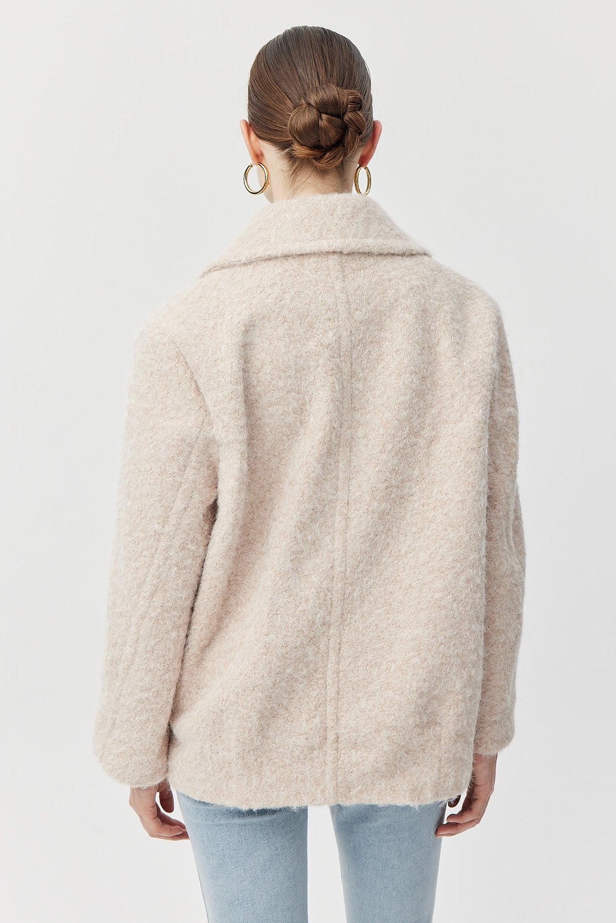 معطف نسائي قصير مزدوج الأزرار 