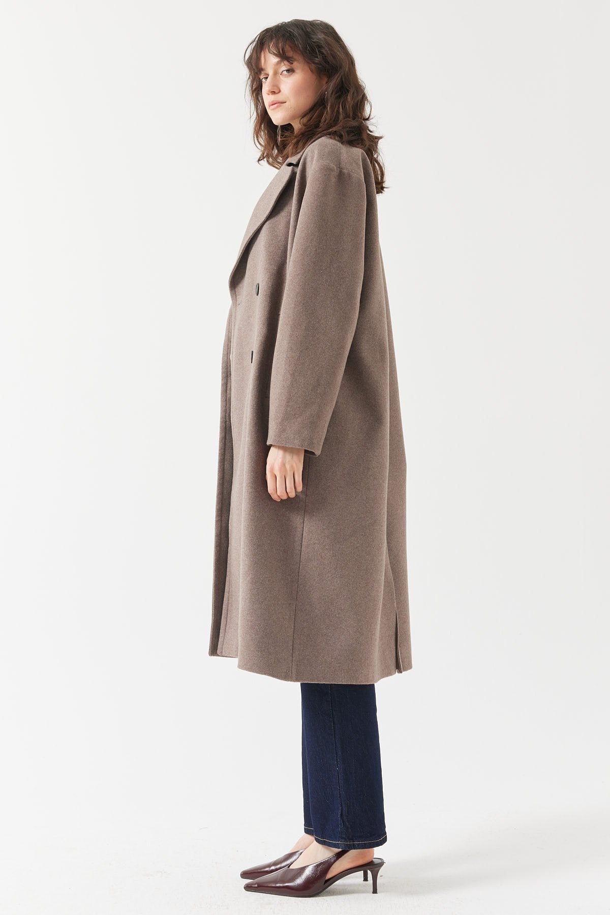 قاپوتی کشمیری بەدوگمەی ئافرەتان