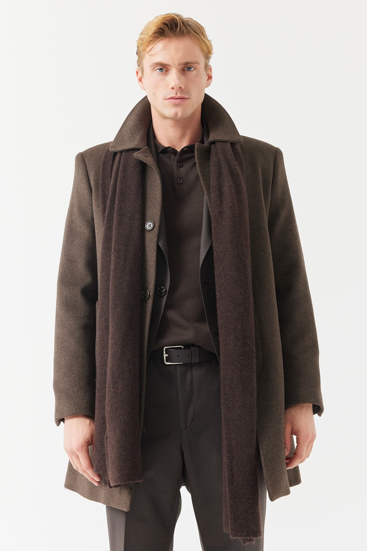 معطف رجالي بياقة قميص