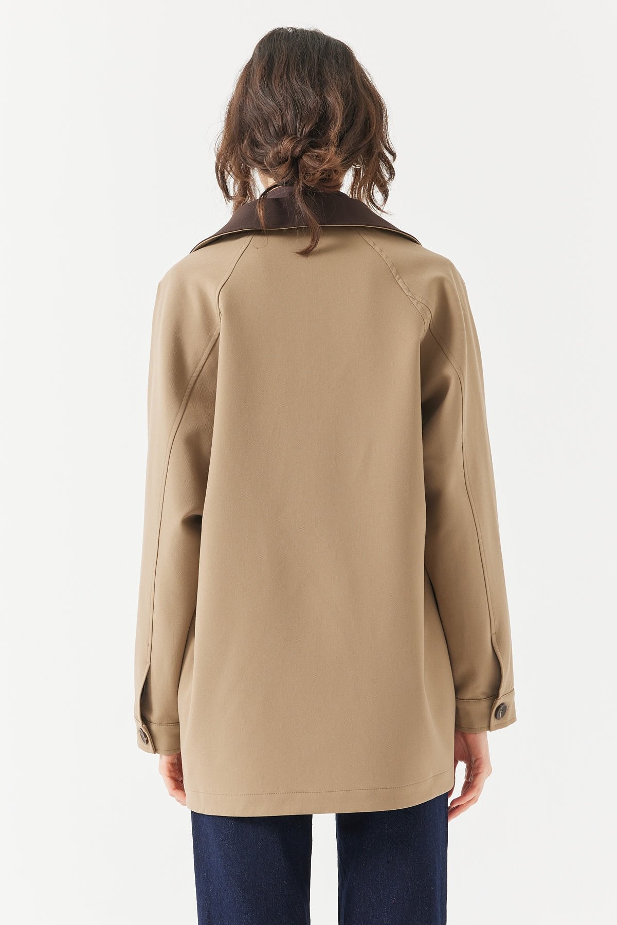 قاپوتی بەگیرفانی ئافرەتان 