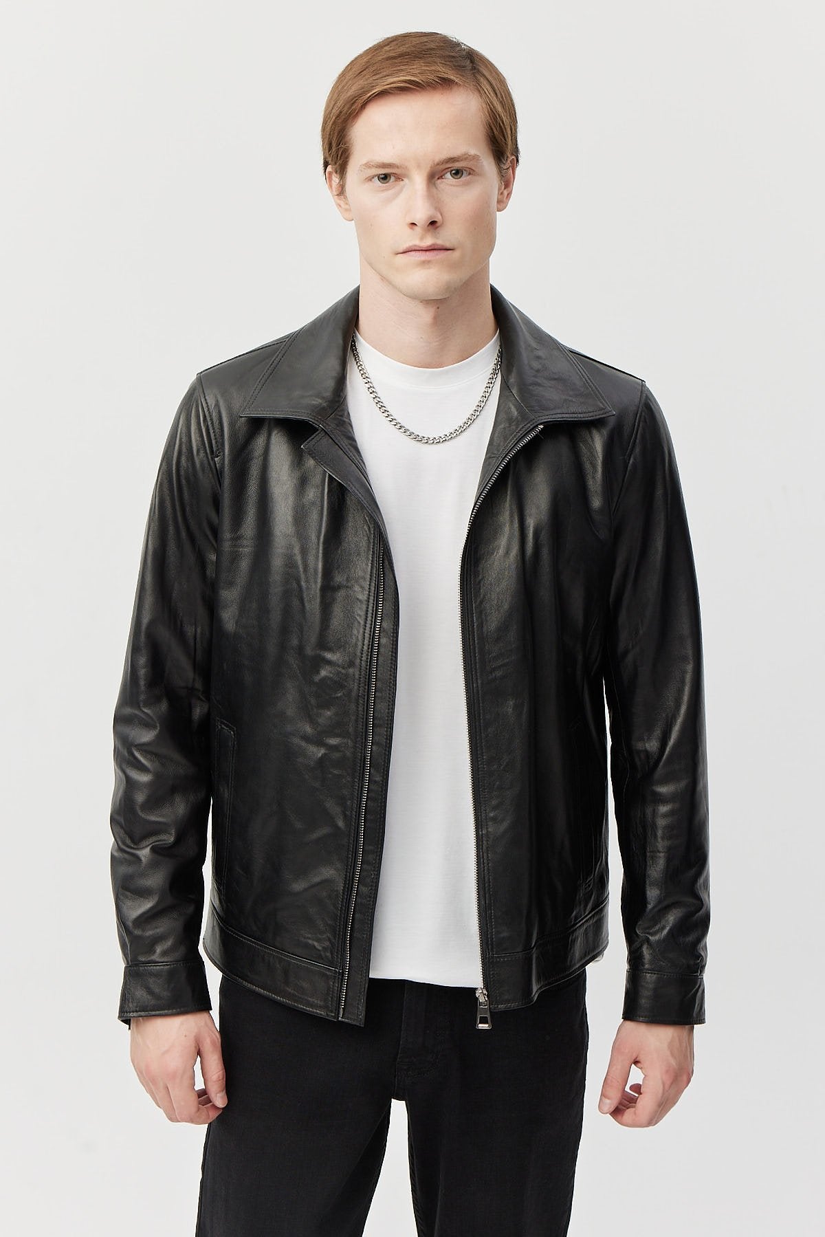Men's Zippered Relax Fit Leather Jacket
