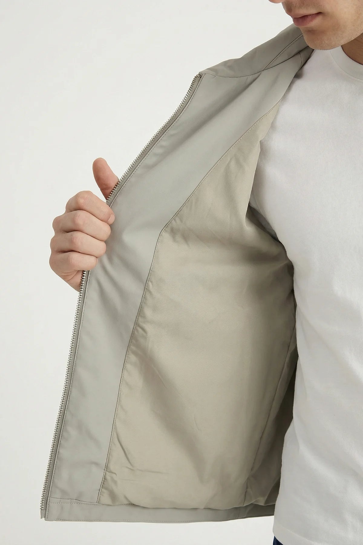 پاڵتۆی وەرزی پیاوان