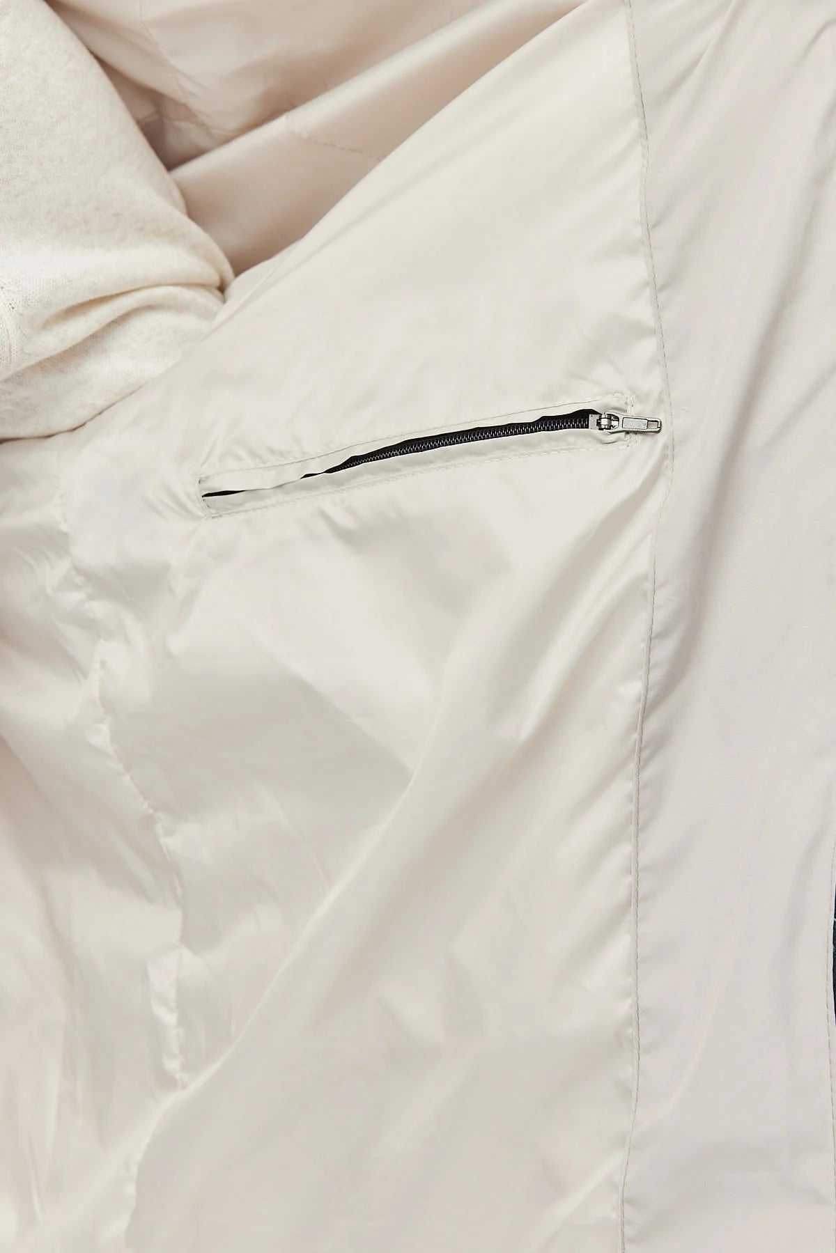 Men's Jacket with Contrast Details