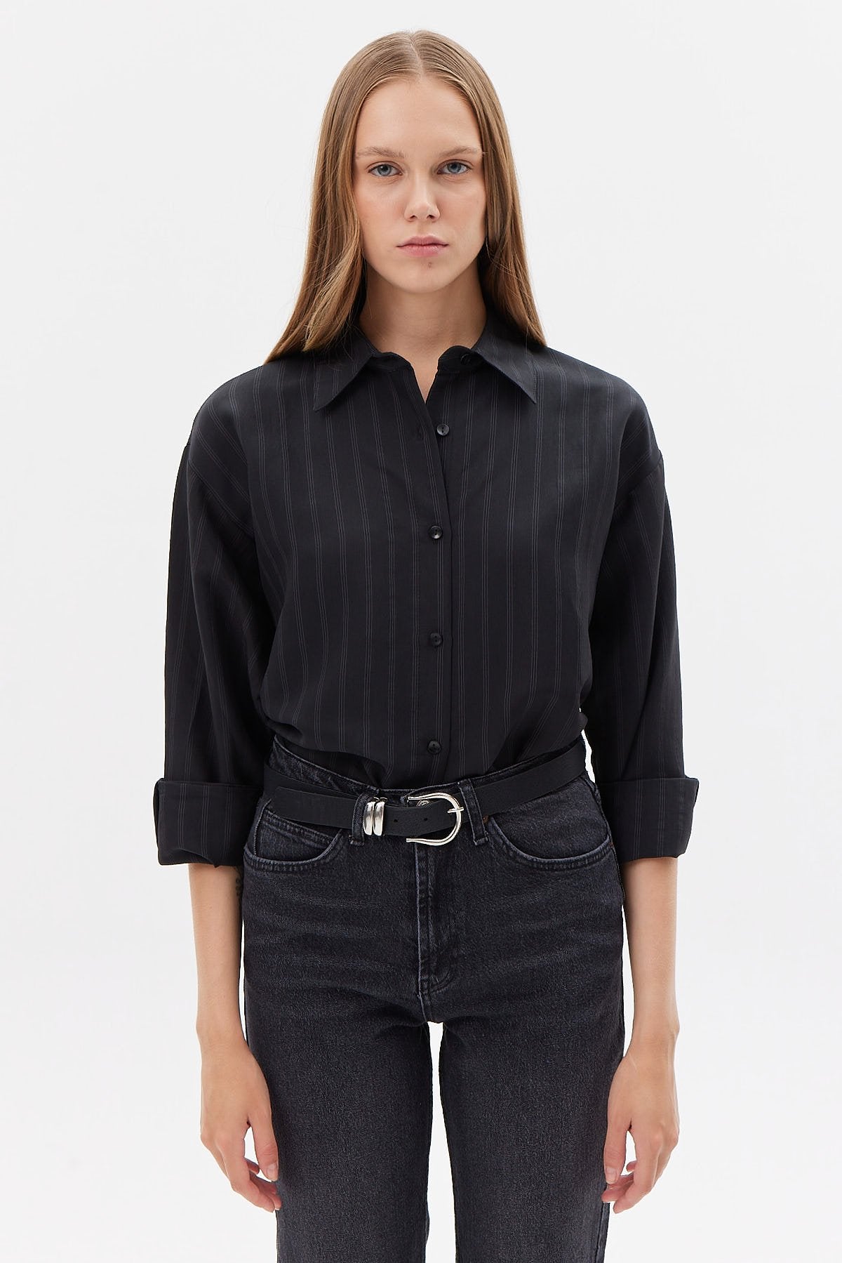 قميص نسائي مخطط