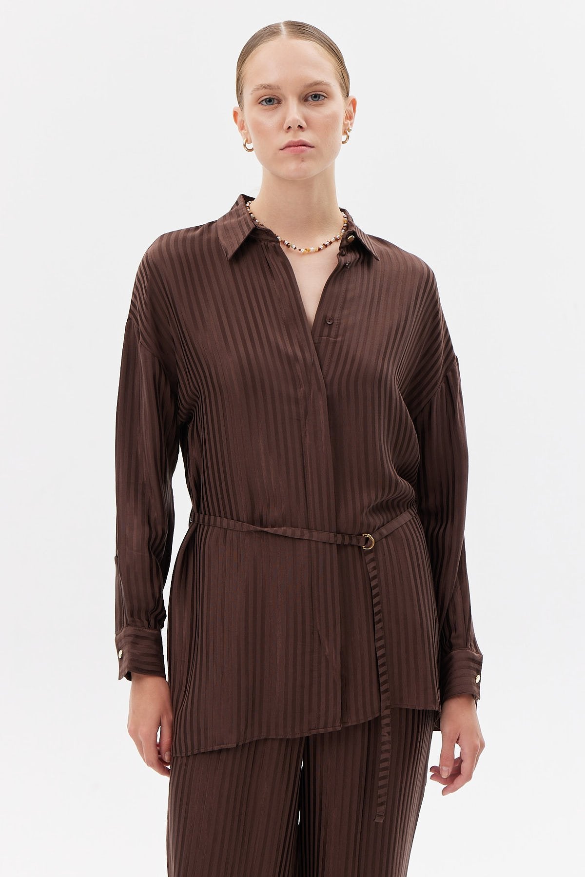 Women's D-Buckle Satin Shirt