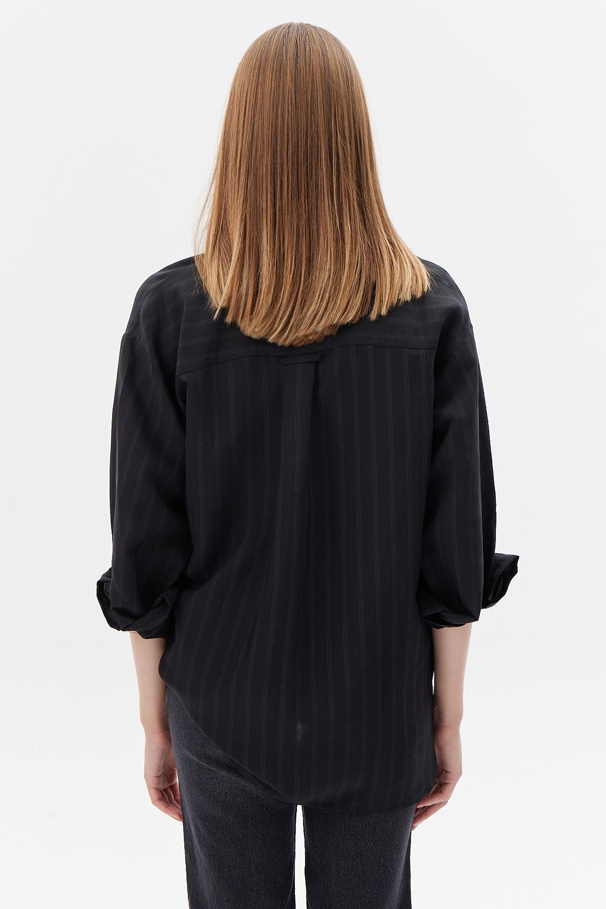 قميص نسائي مخطط