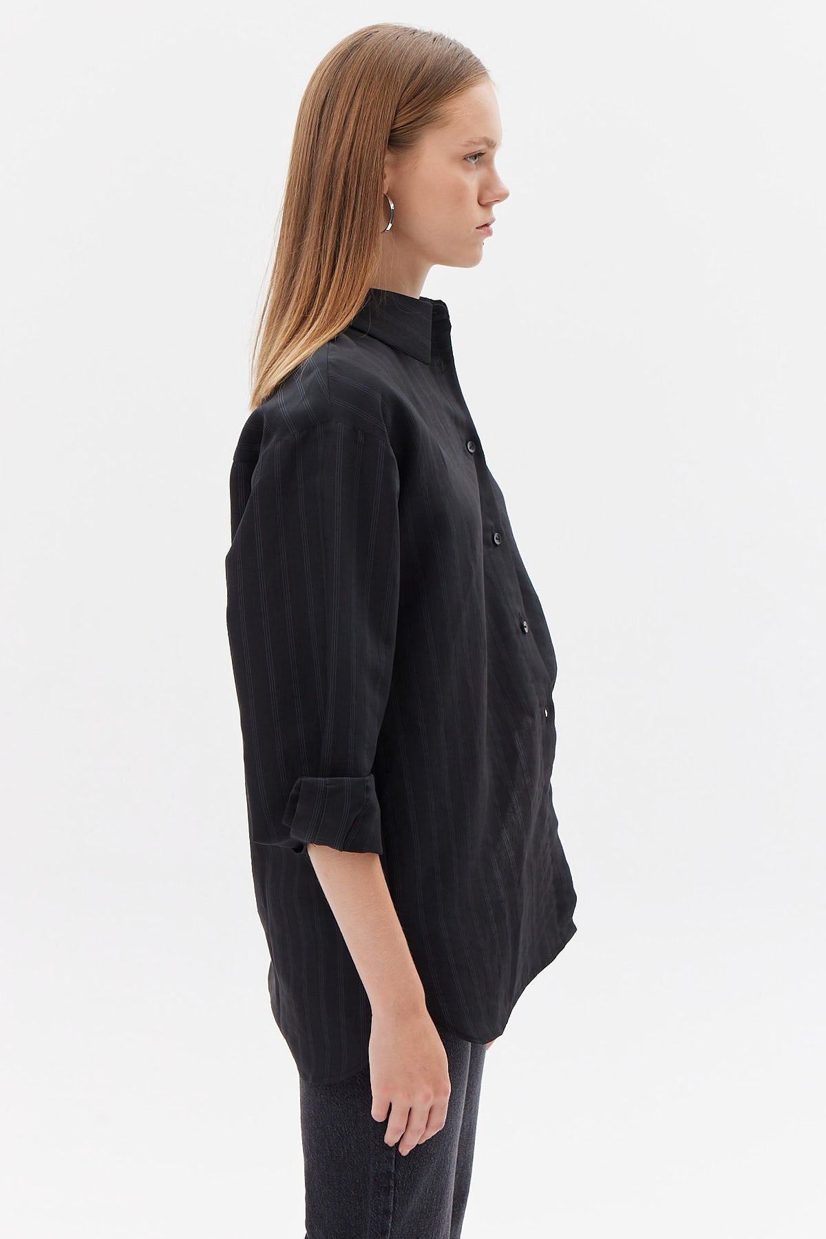 قميص نسائي مخطط