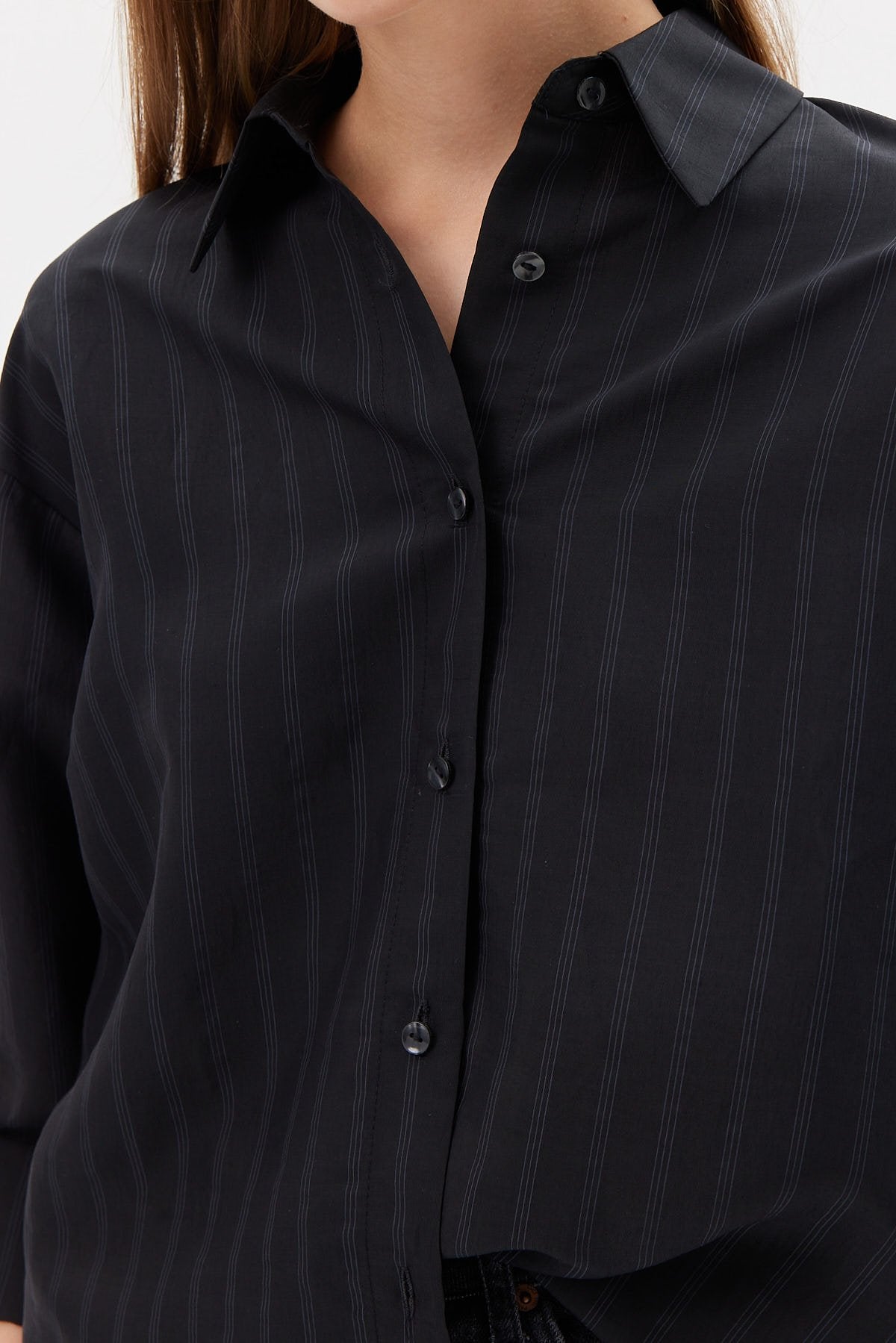 قميص نسائي مخطط