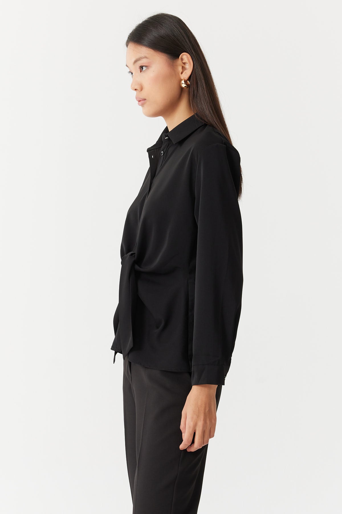 Women's Knotted Shirt