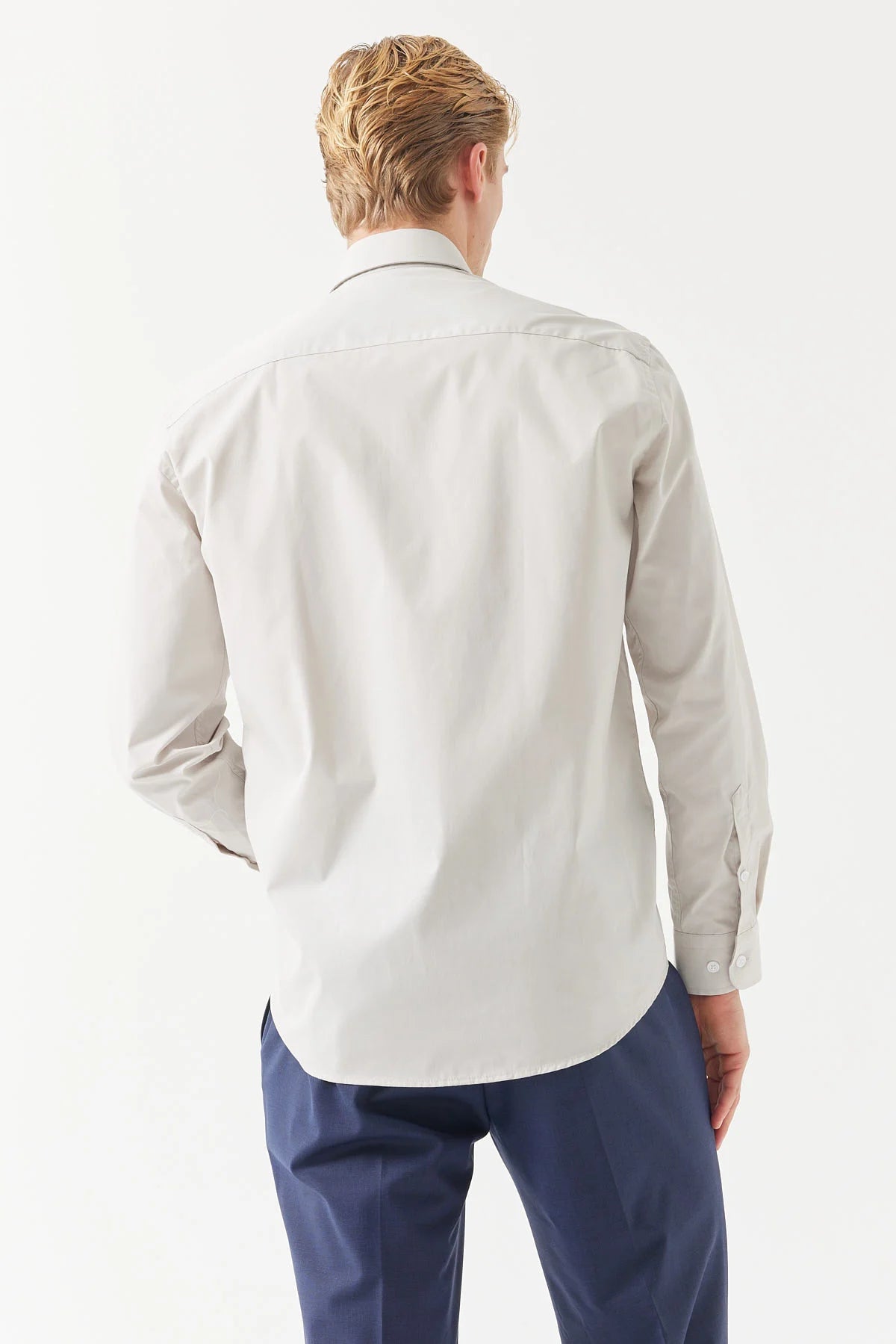 قميص رجالي عادي