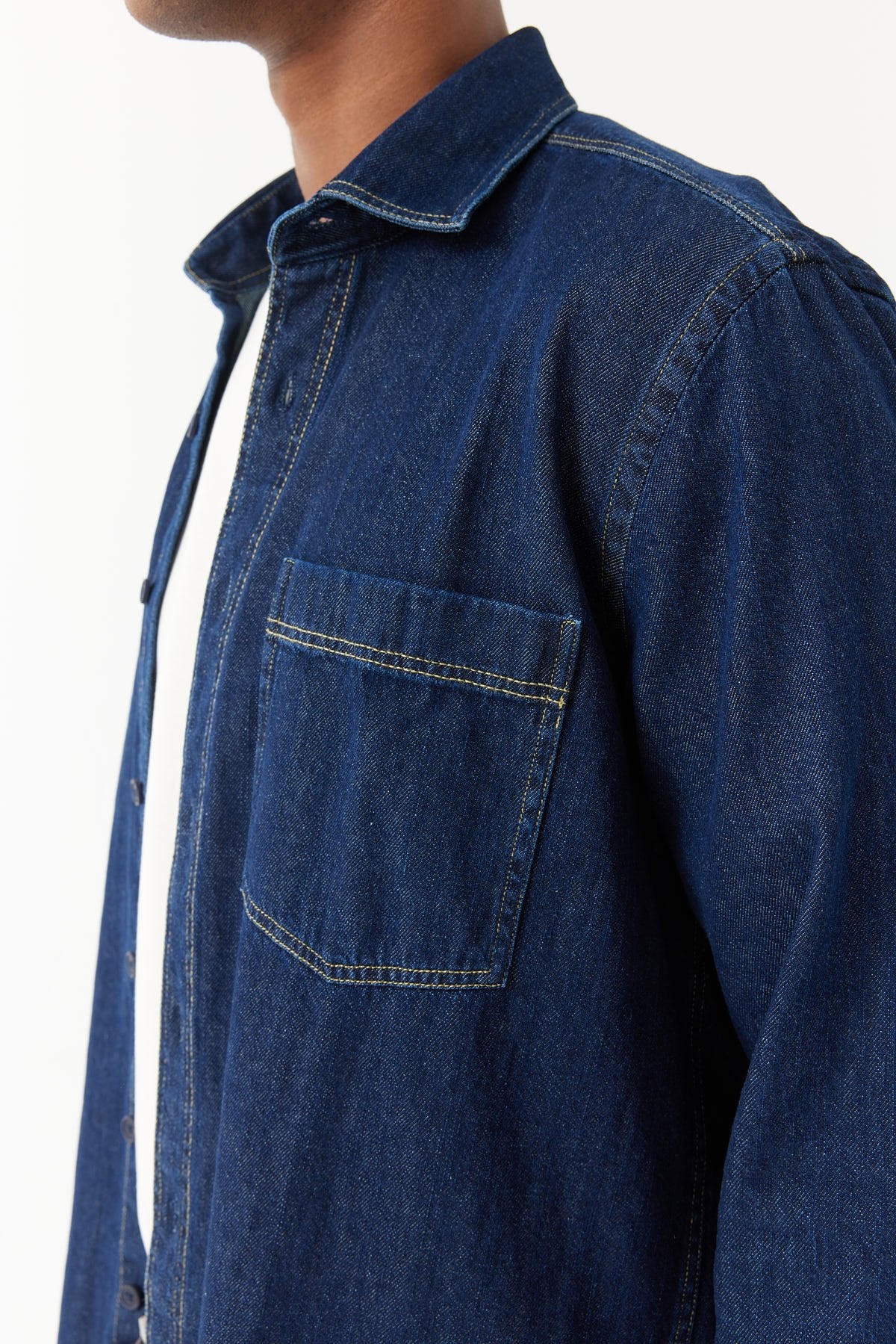 قميص جينز رجالي عادي