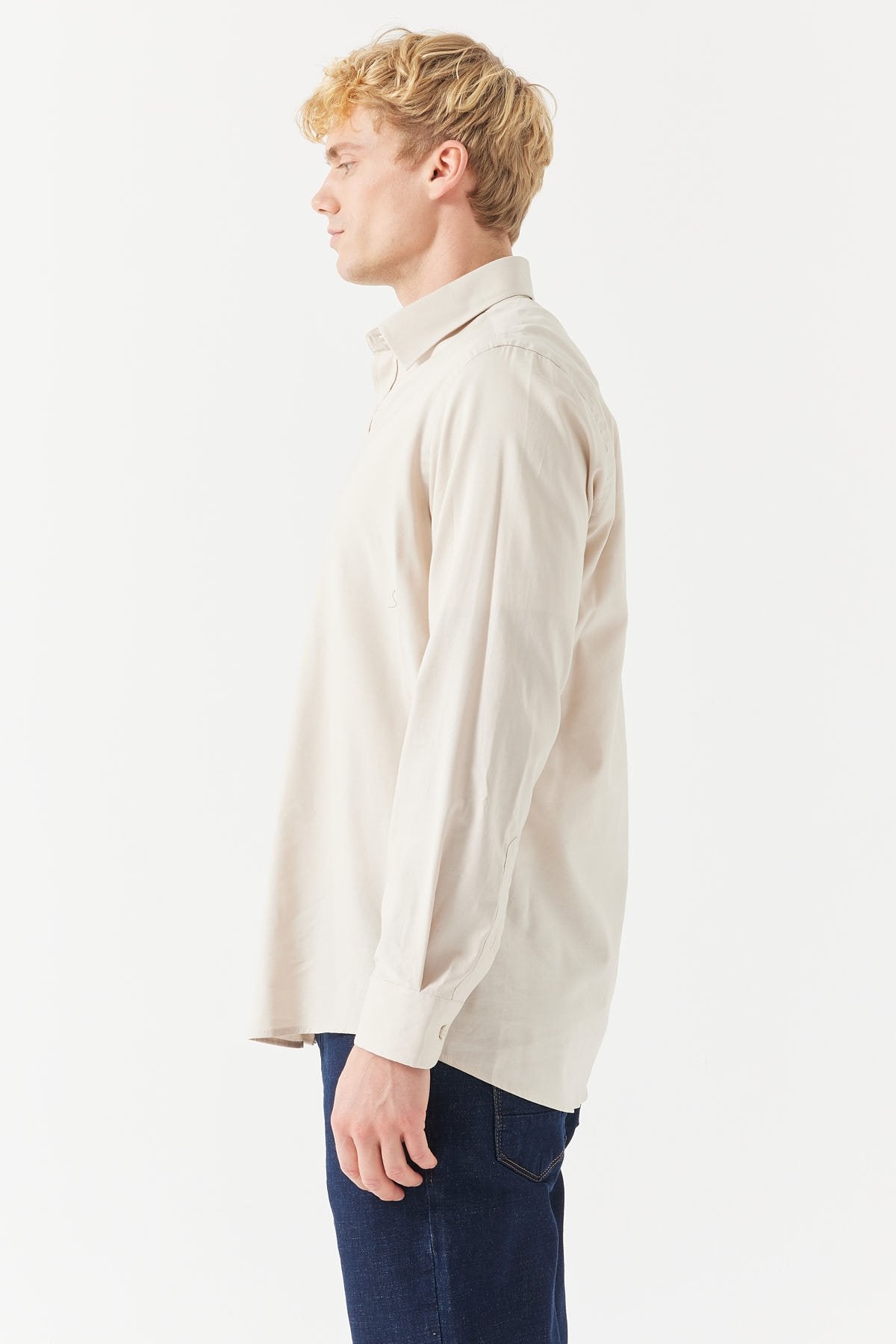 قميص رجالي عادي