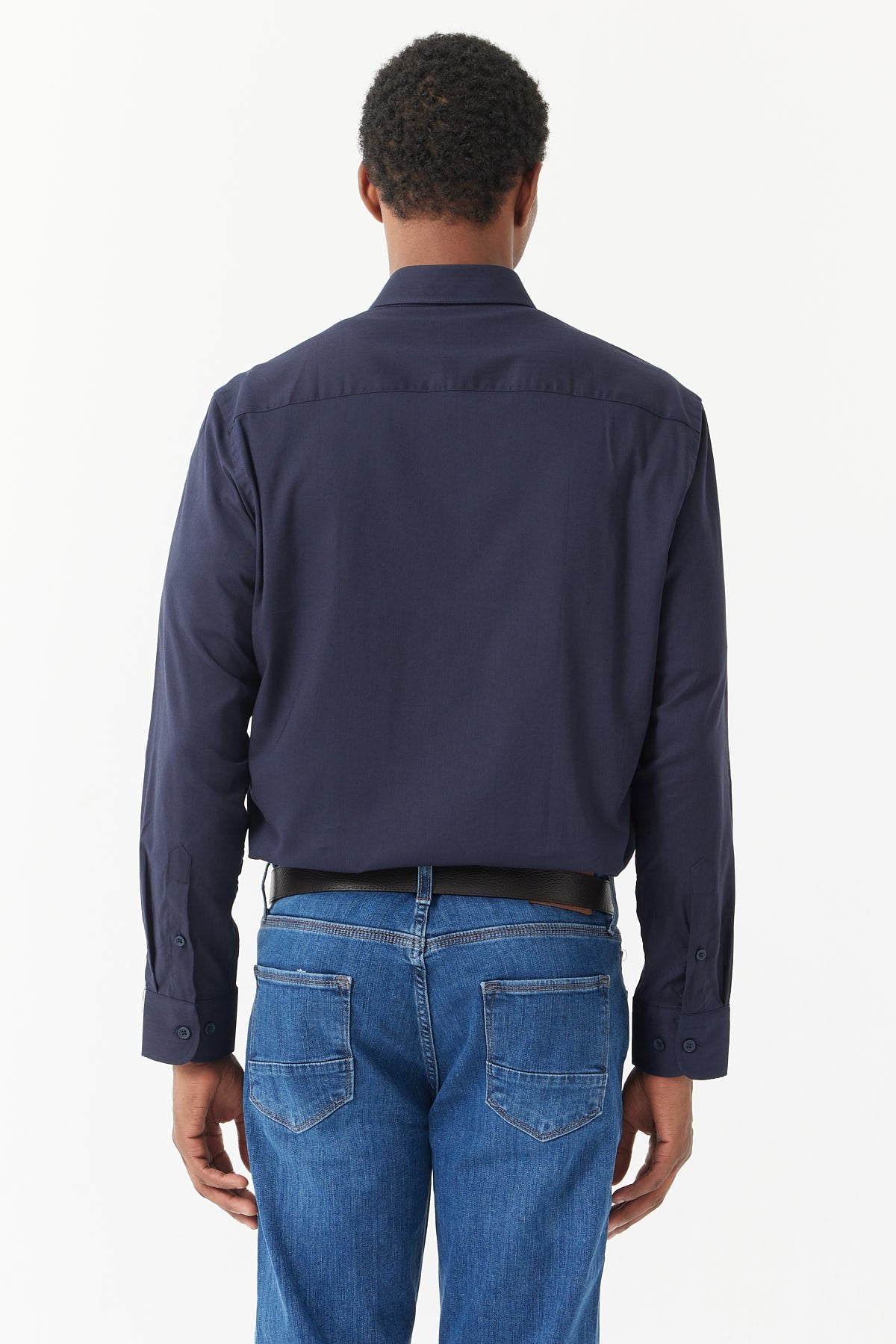 قميص رجالي عادي