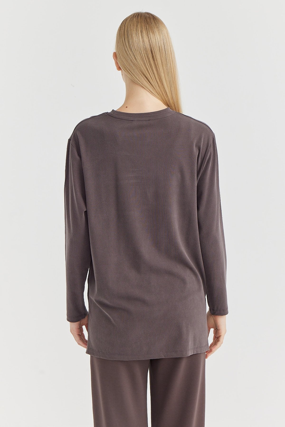 تونيك نسائي رفيع مضلع