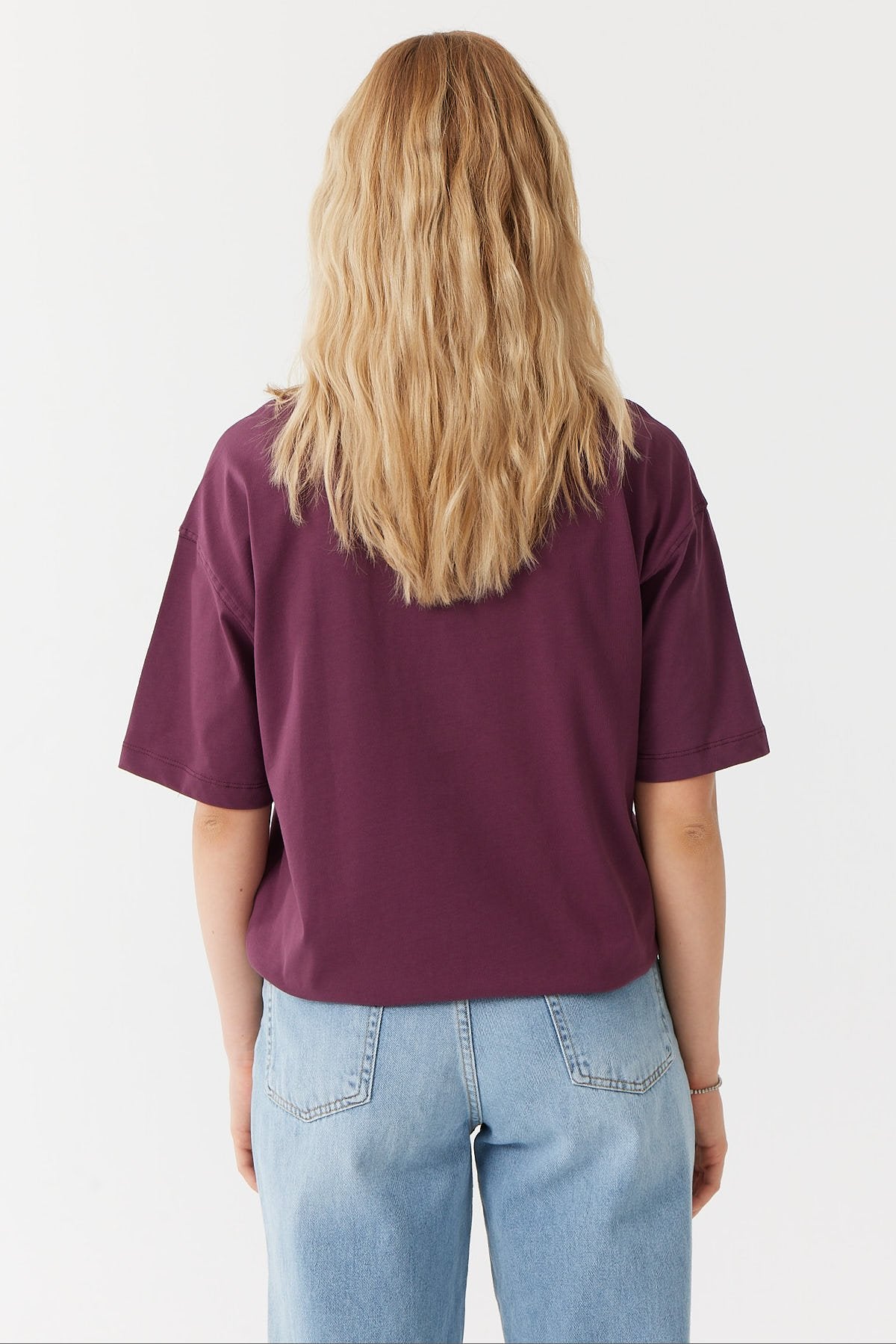 Women's Basic T-shirt