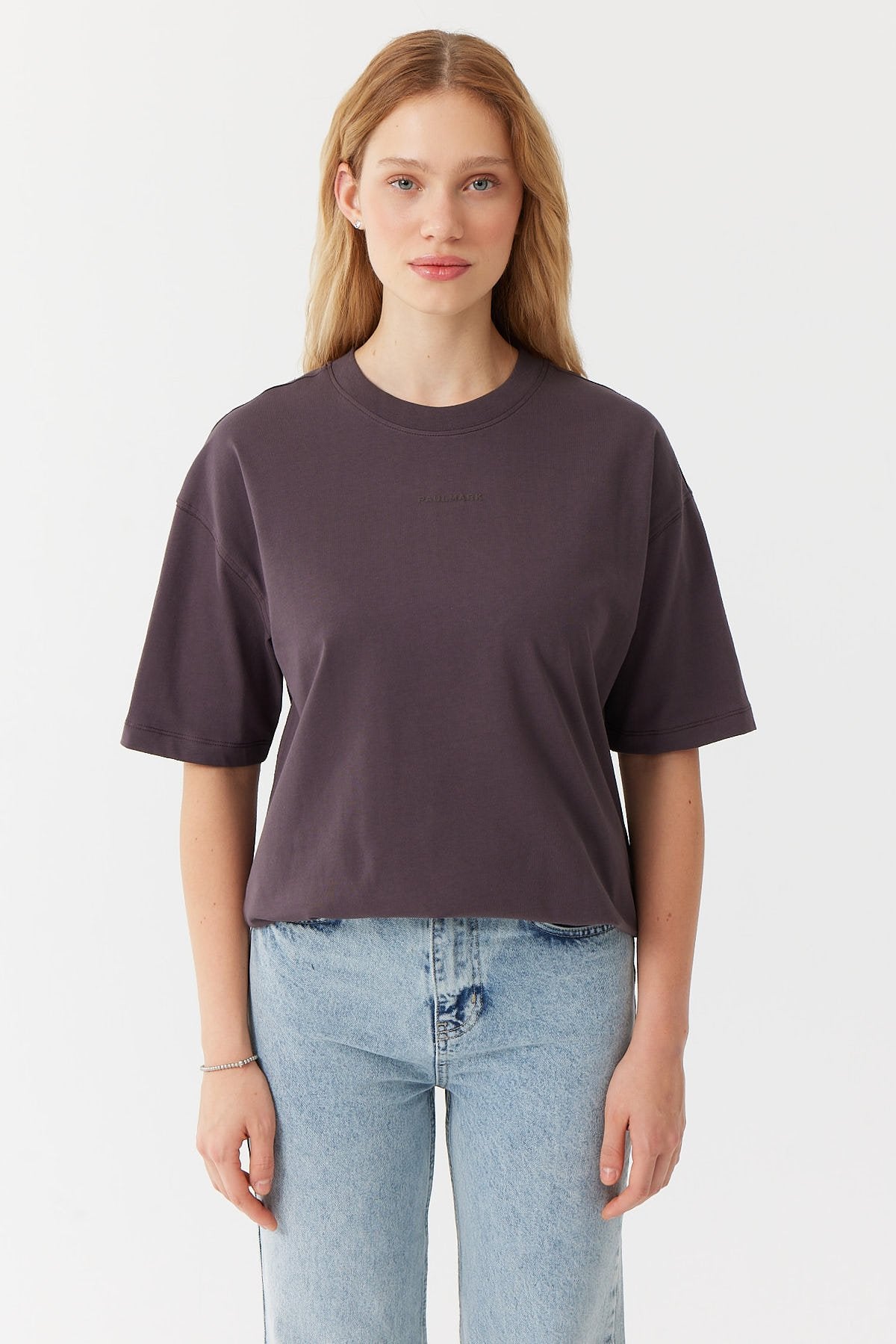 Women's Basic T-shirt