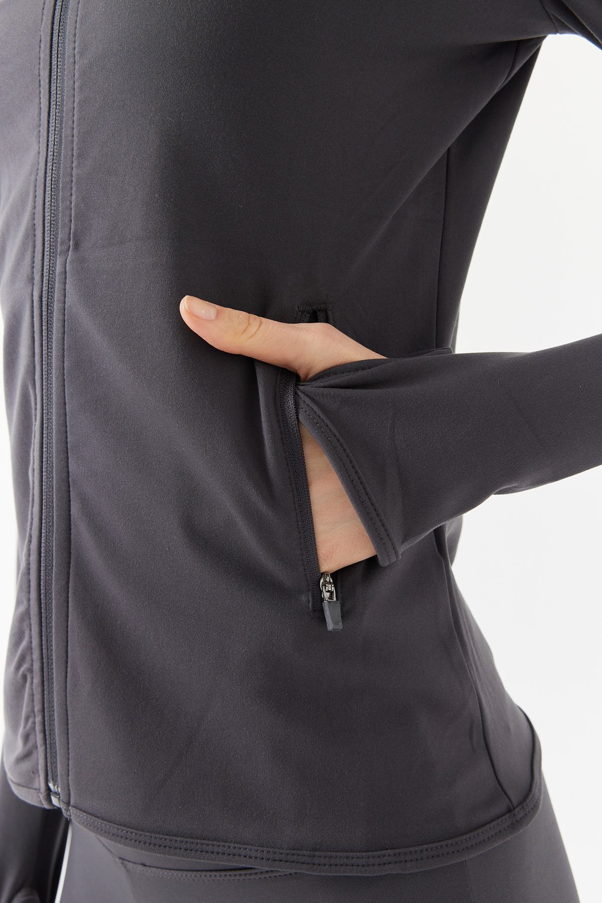 معطف عرق نسائي رقيق بسحاب وتفاصيل قفازات