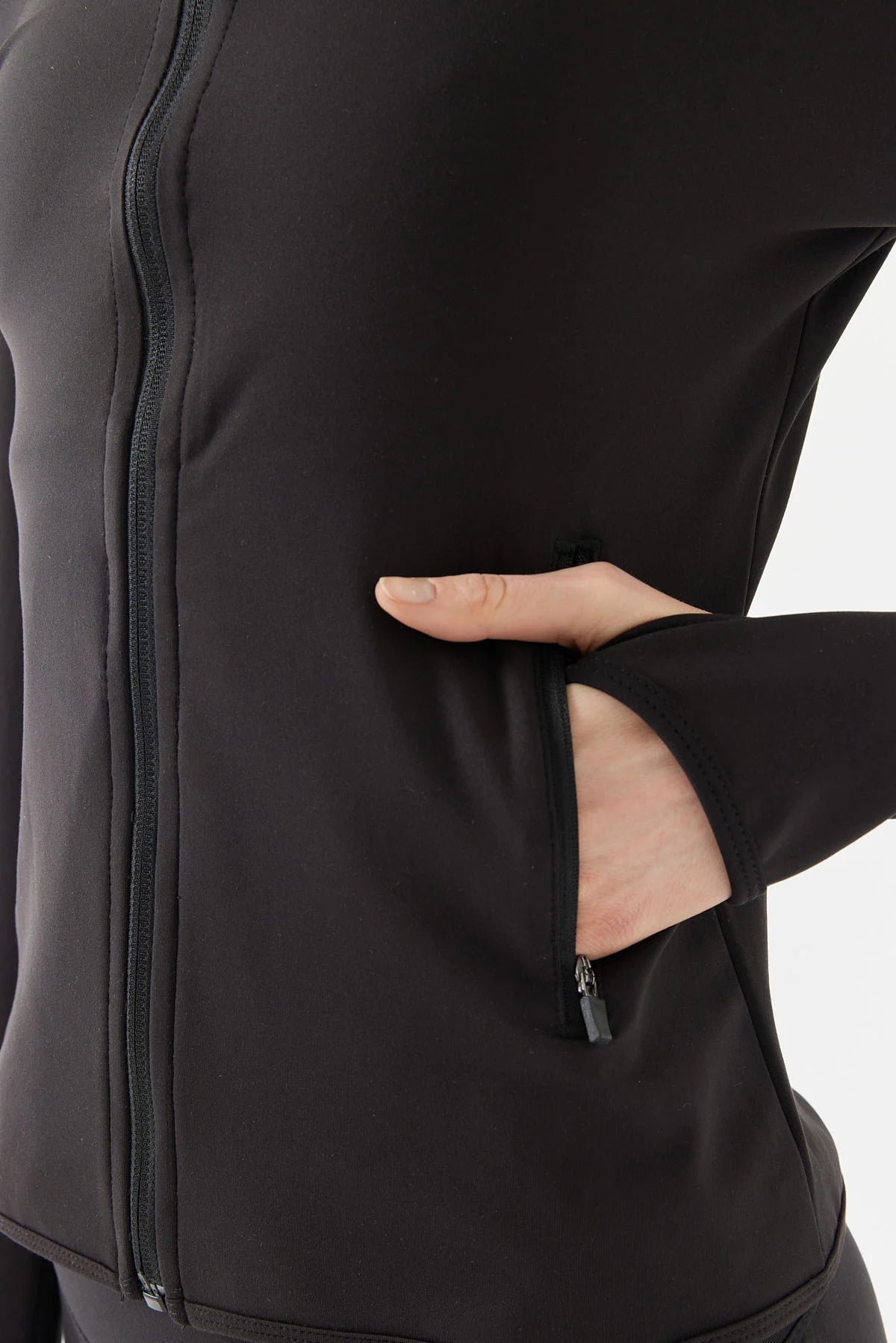 معطف عرق نسائي رقيق بسحاب وتفاصيل قفازات