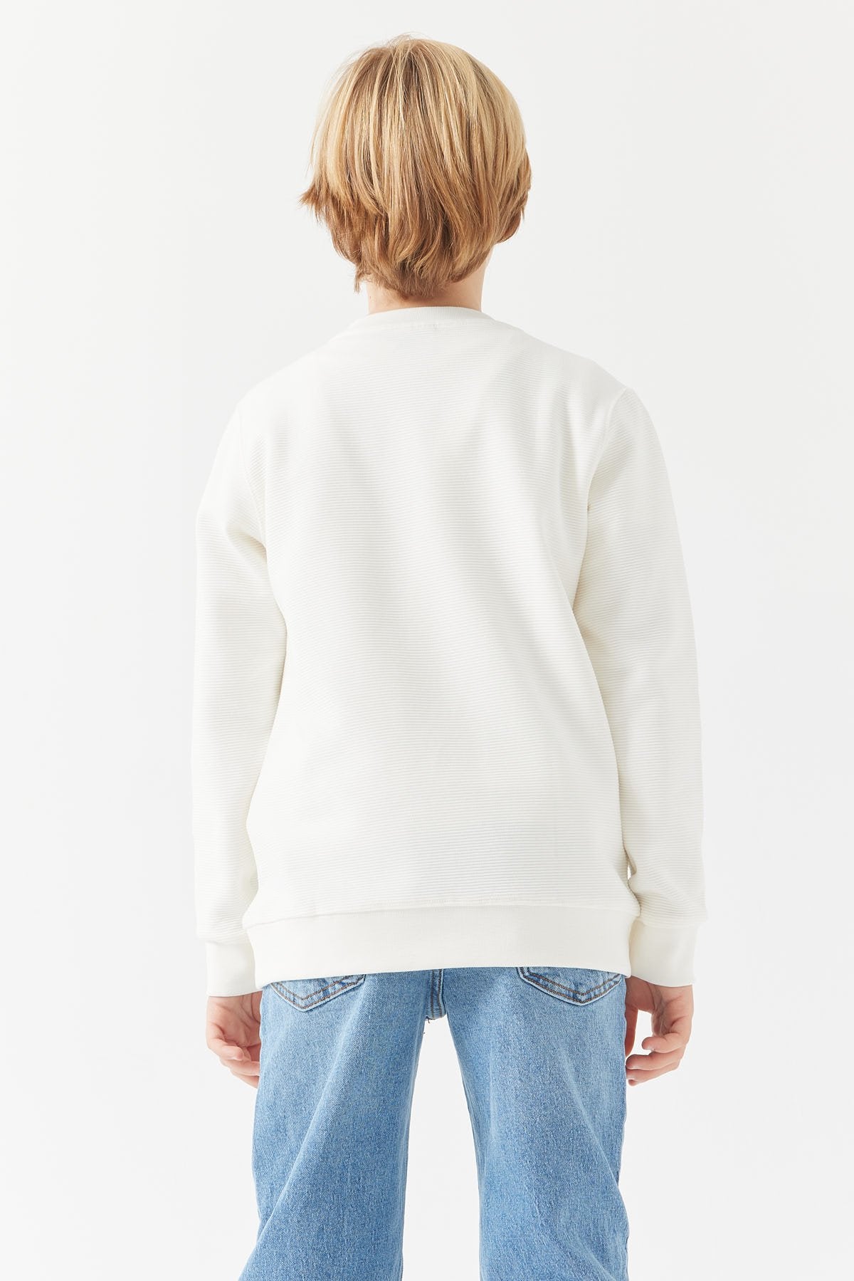 سويت شيرت منقوش للأولاد