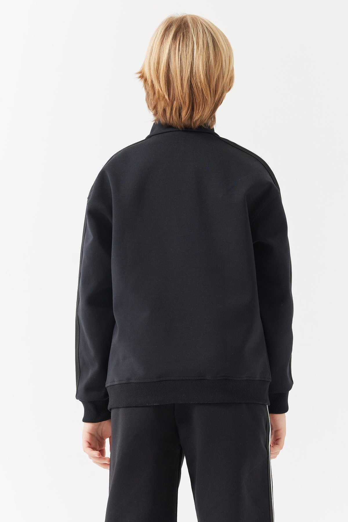 Boy's Printed Detailed Sweatshirt