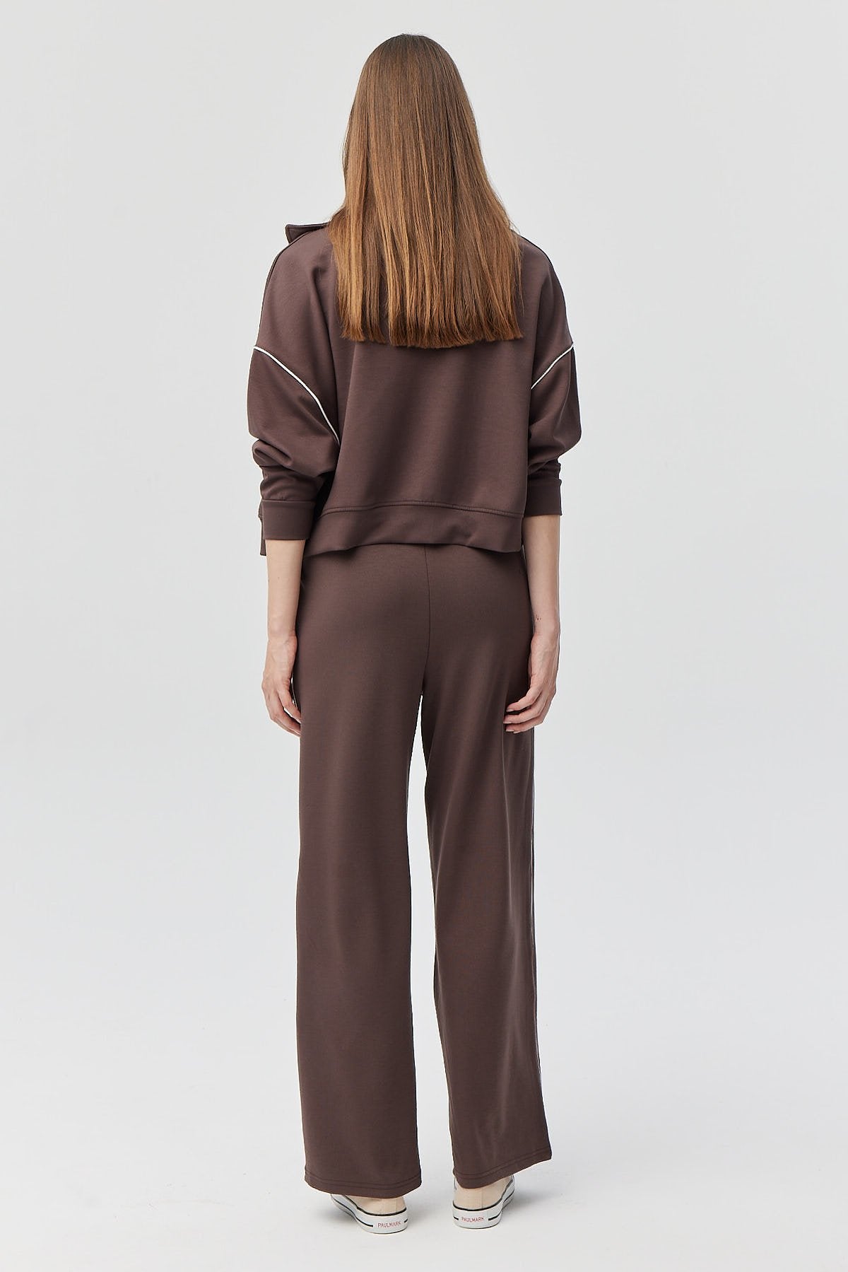 بیجامەی ئافرەتان