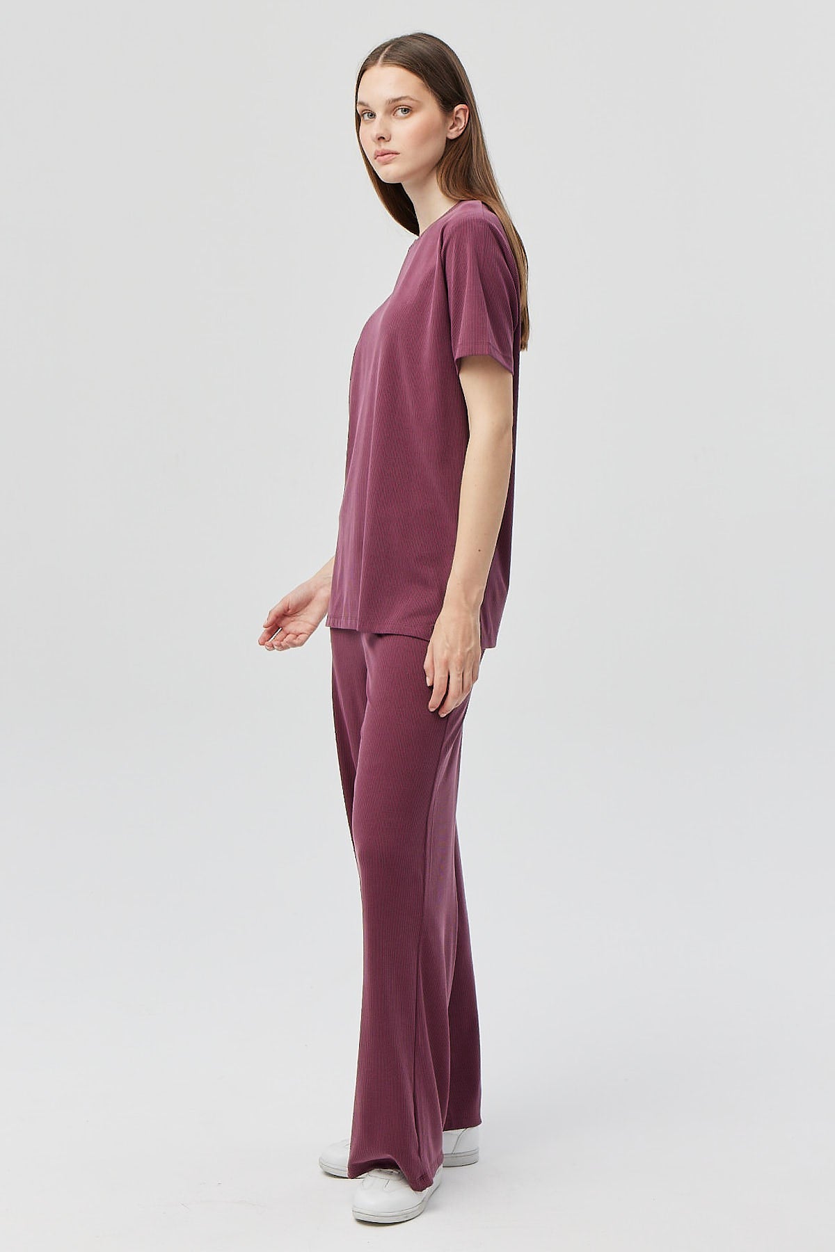 بنطلون نسائي محبوك رفيع مضلع