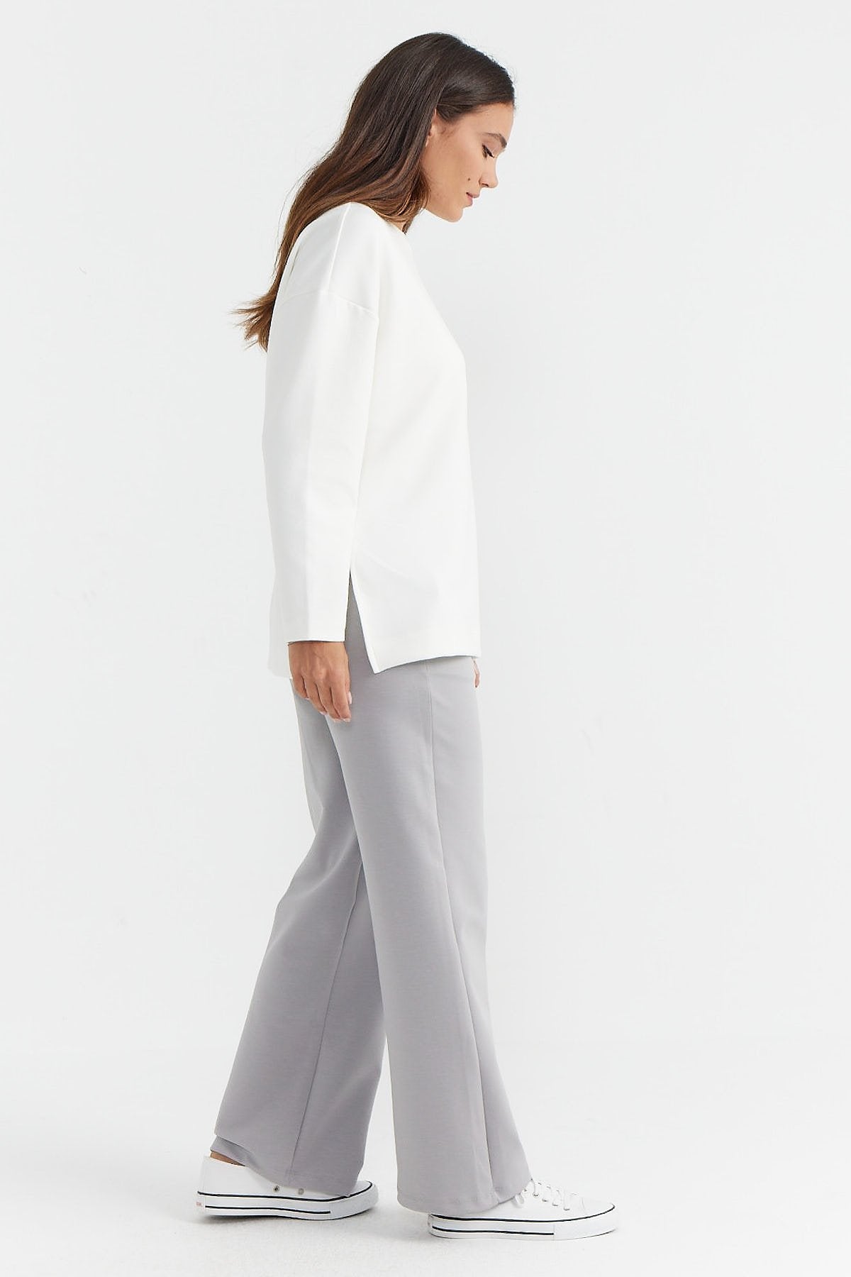 بنطال رياضي نسائي بخصر مطاطي