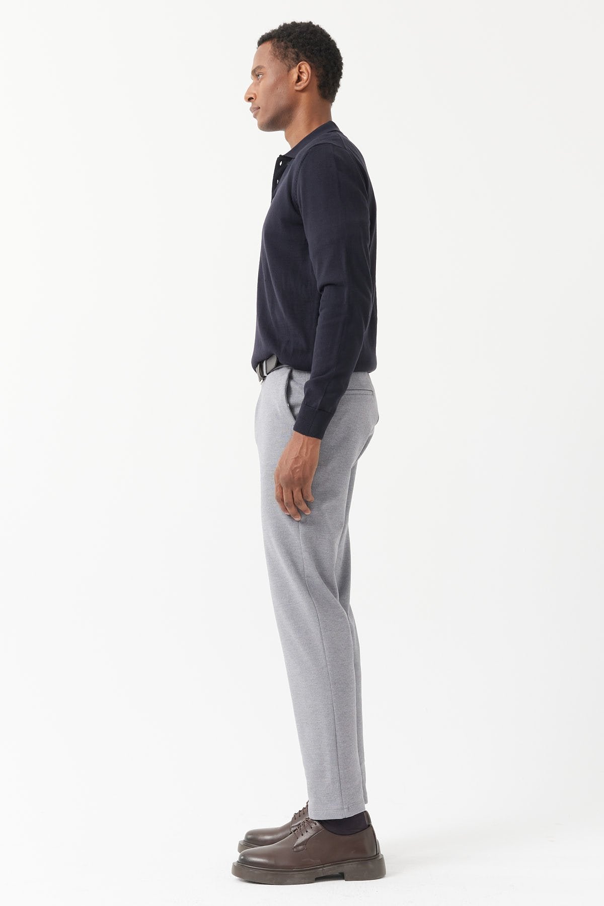 بنطال رياضي رجالي بحزام خصر مطاطي