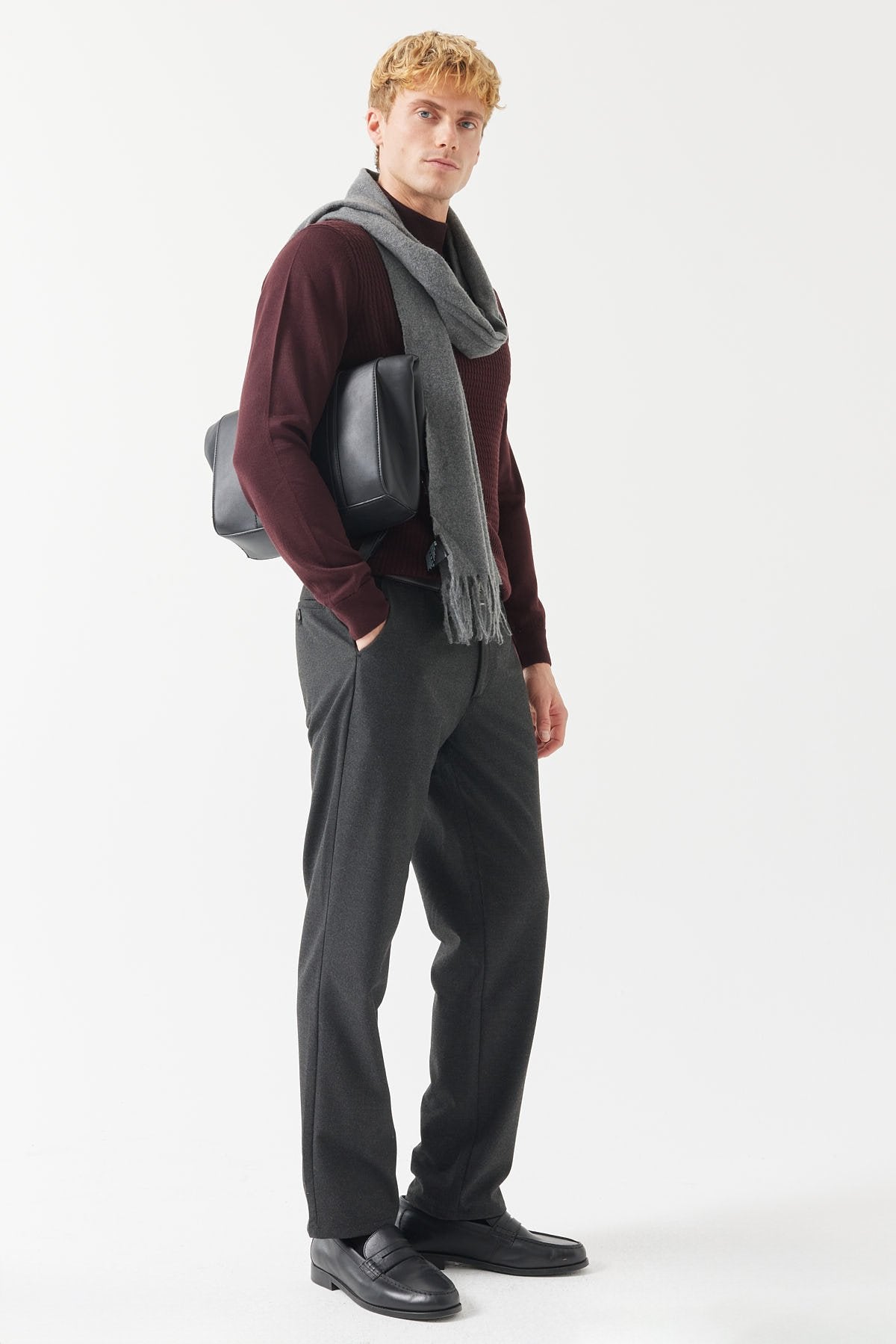 بنطلون رياضي رجالي