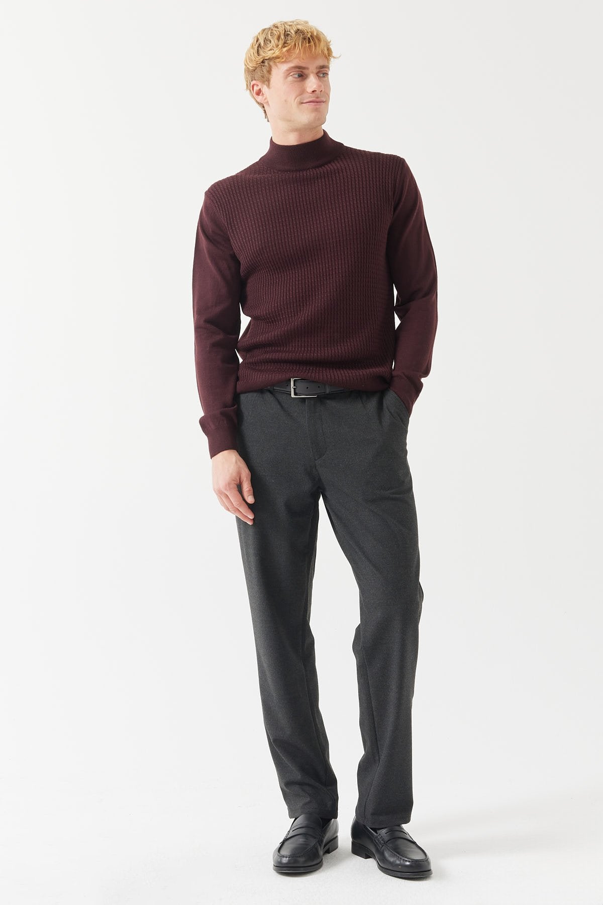 بنطلون رياضي رجالي