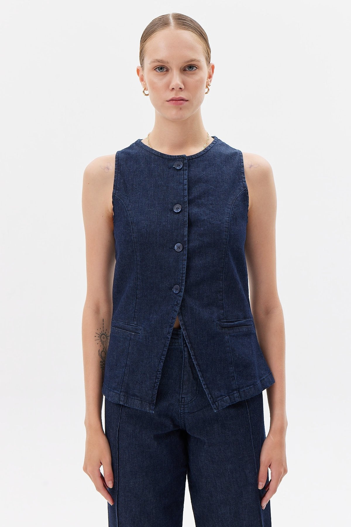 صدرية جينز نسائية