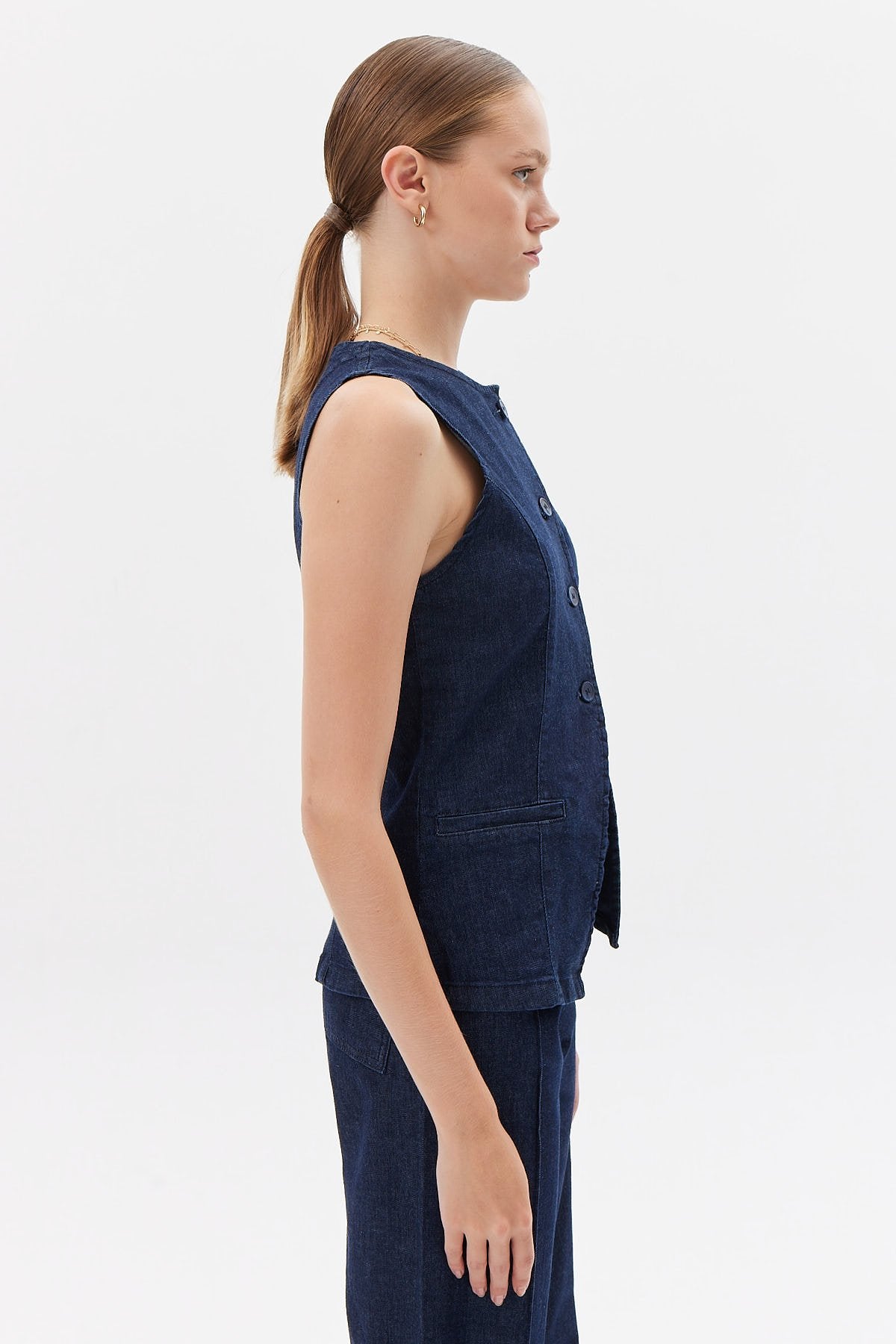 صدرية جينز نسائية