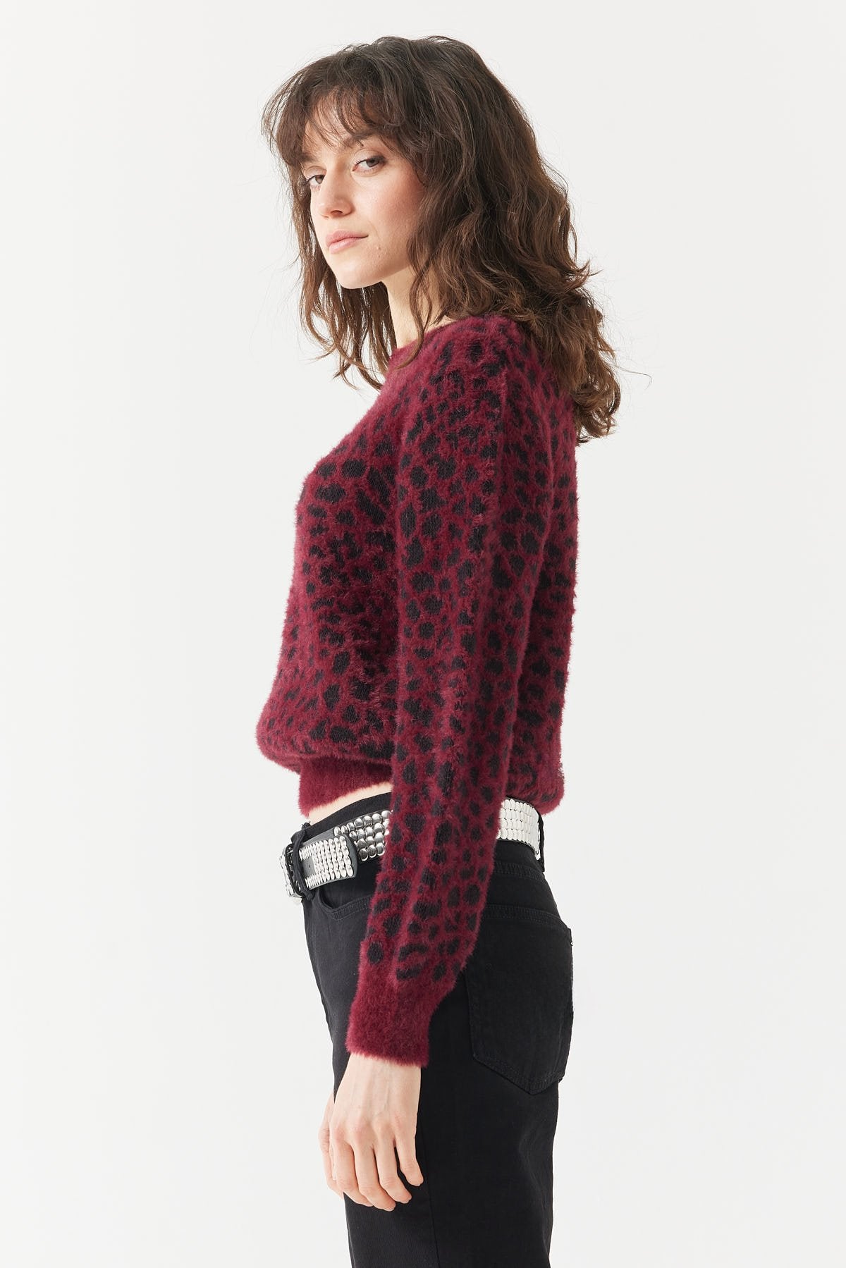 بلوزی چنراوی بە نەخشی ئافرەتان 