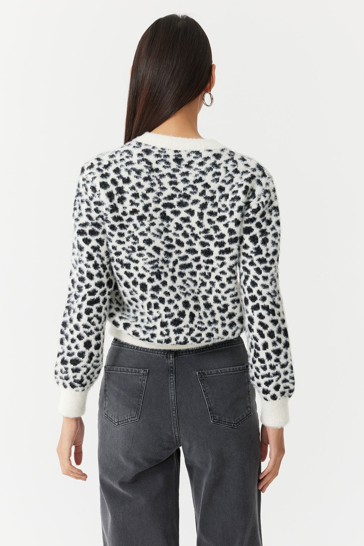 بلوزی چنراوی بە نەخشی ئافرەتان 