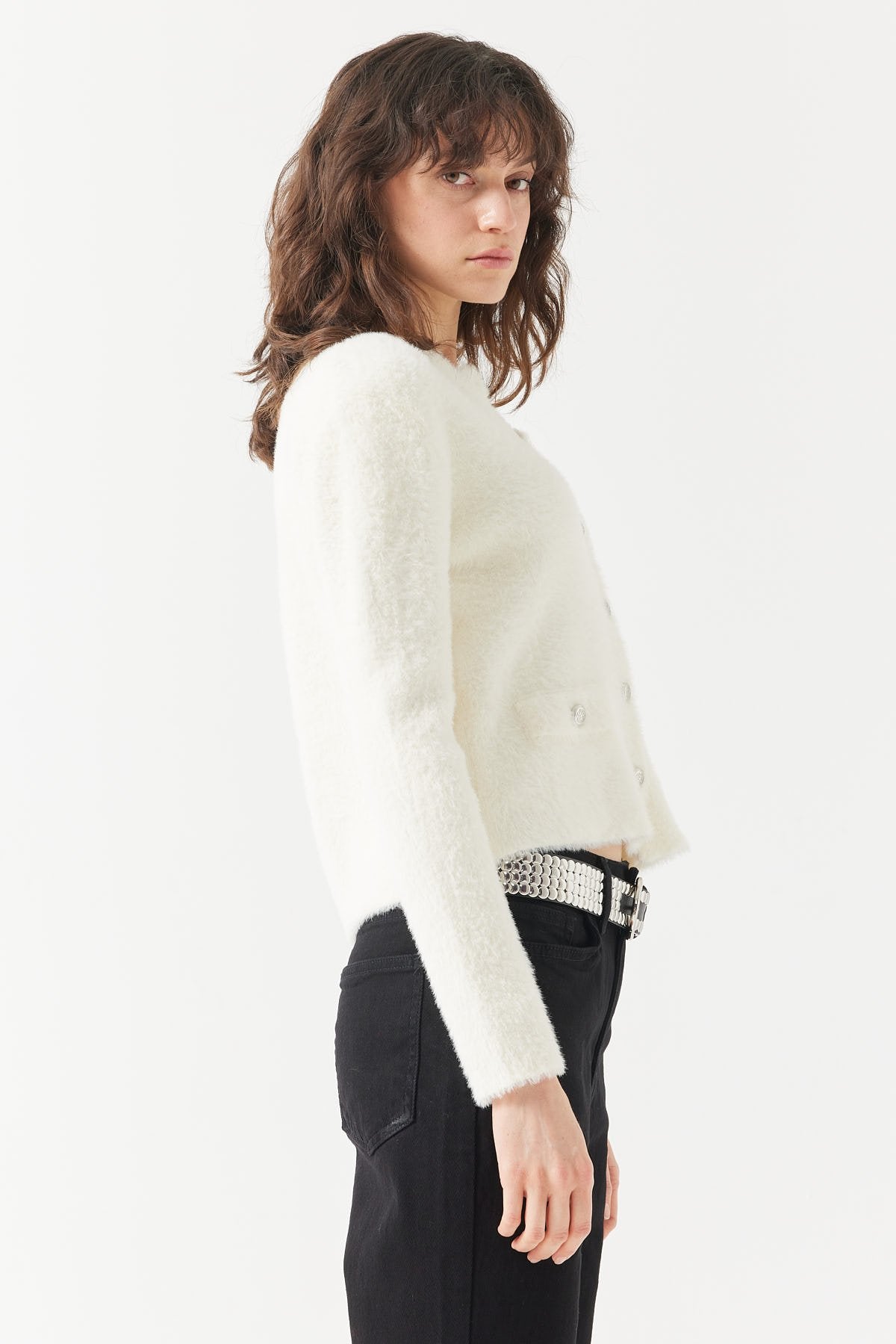 كارديجان نسائي بمظهر مخملي مع جيوب