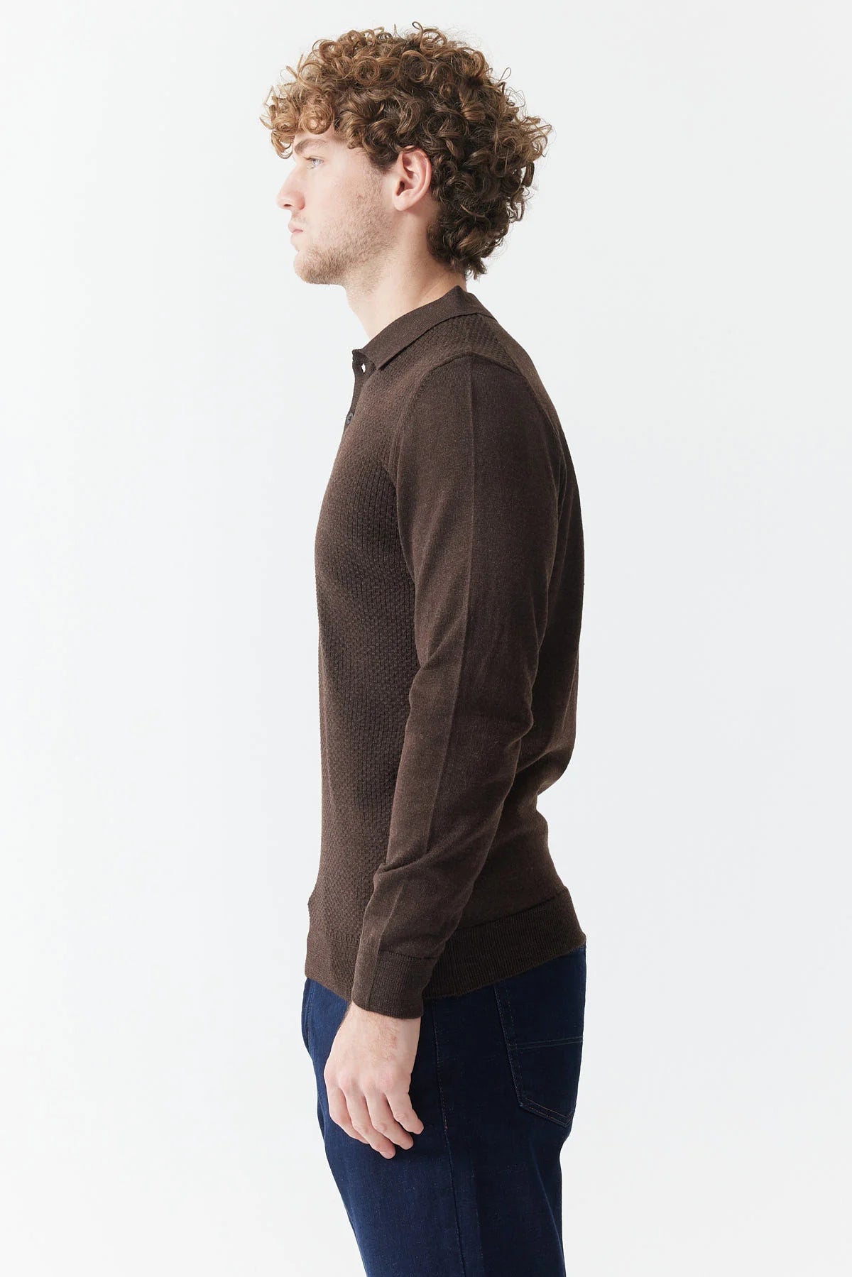 كنزة رجالية محبوكة بنقوش بياقة بولو