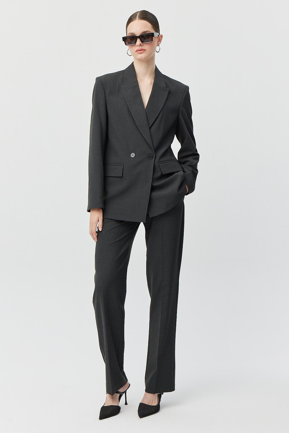 بنطلون قماش نسائي