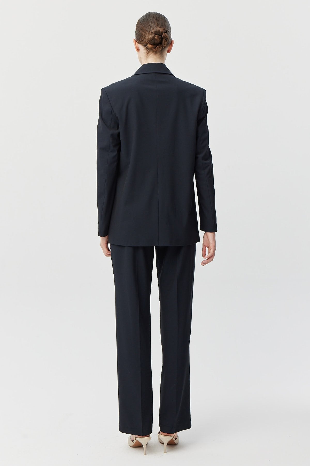 بنطلون قماش نسائي