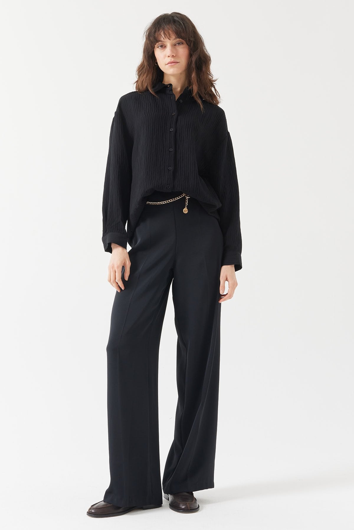 پانتۆڵی قوماشی پشتێندار بۆ ئافرەتان 